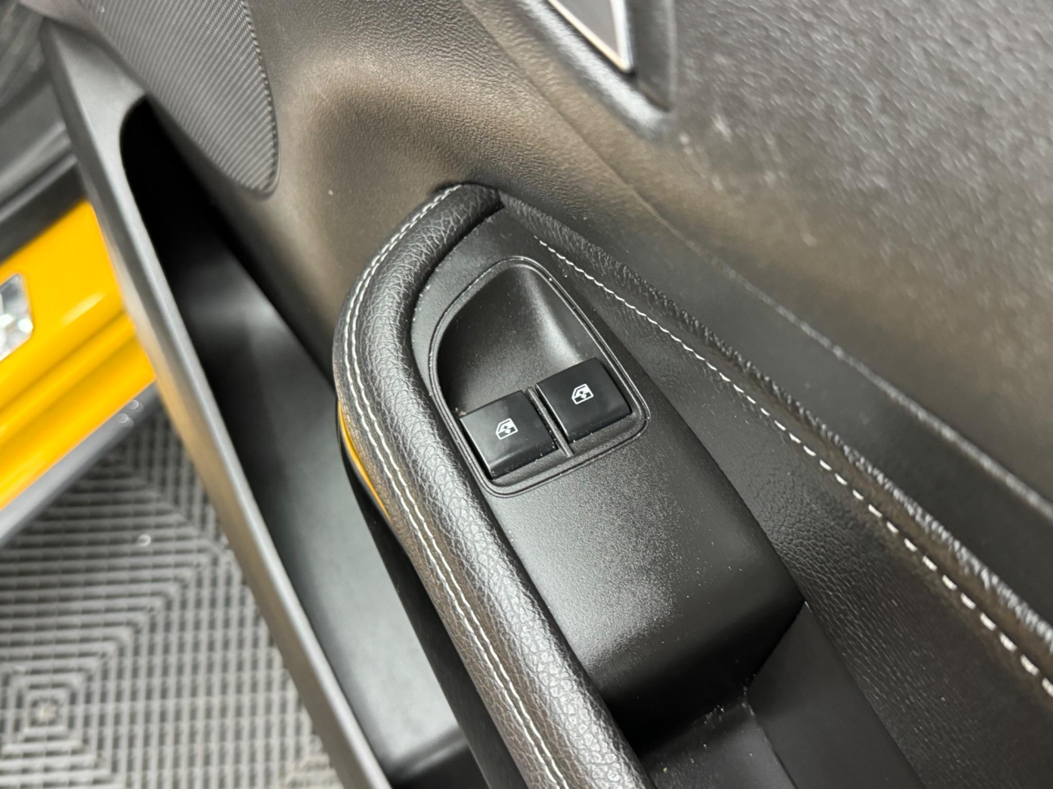 Vauxhall ADAM - Image 34