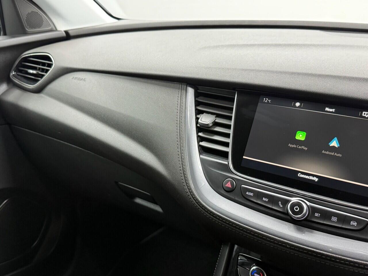 Vauxhall Grandland X - Image 26