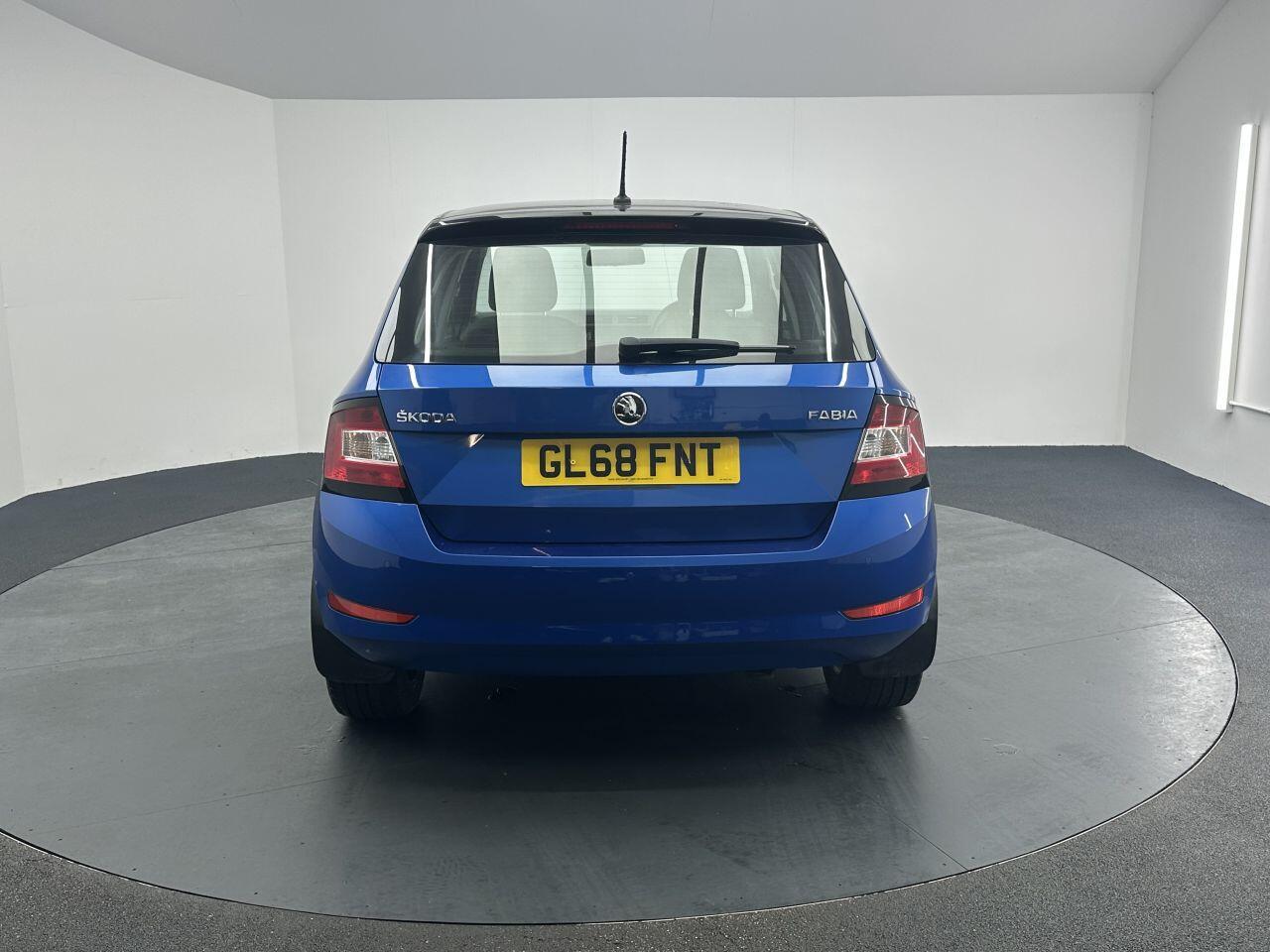 Skoda Fabia - Image 8