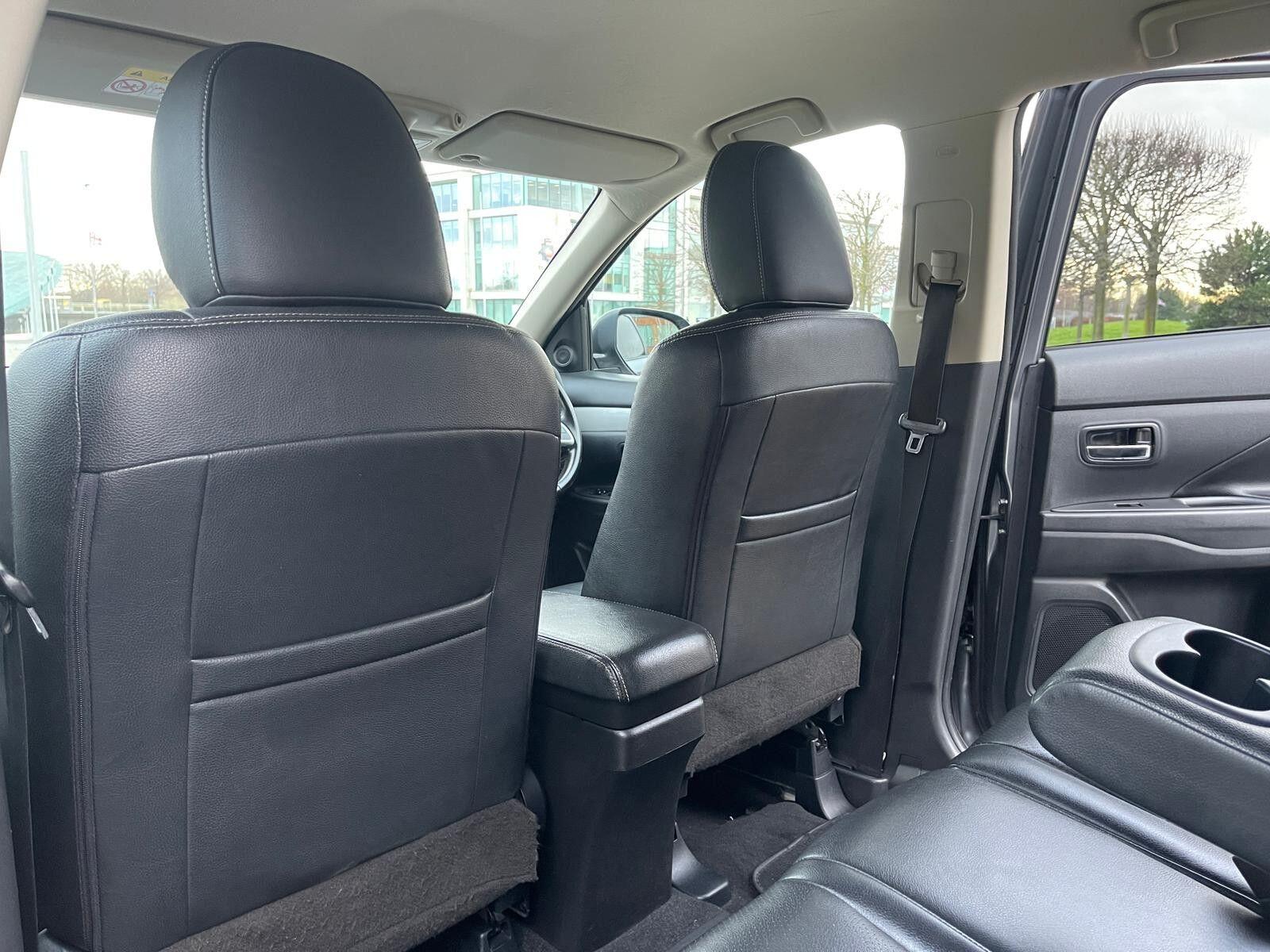 Mitsubishi Outlander - Image 26