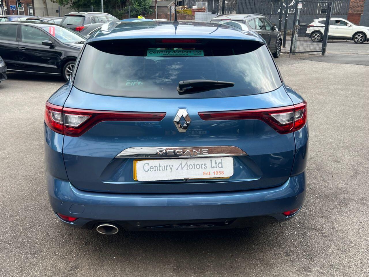 Renault Megane - Image 13