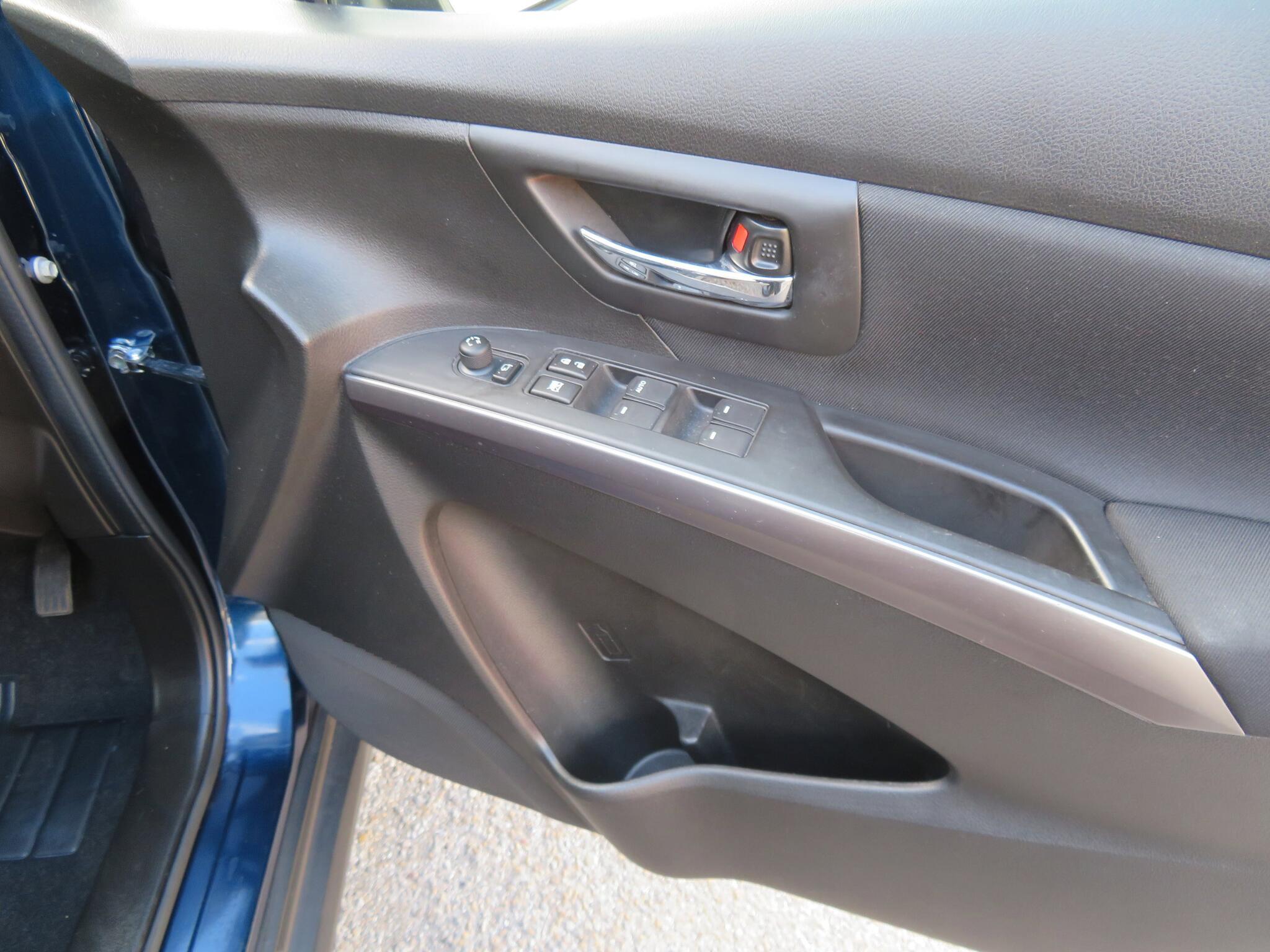 Suzuki S-Cross - Image 20