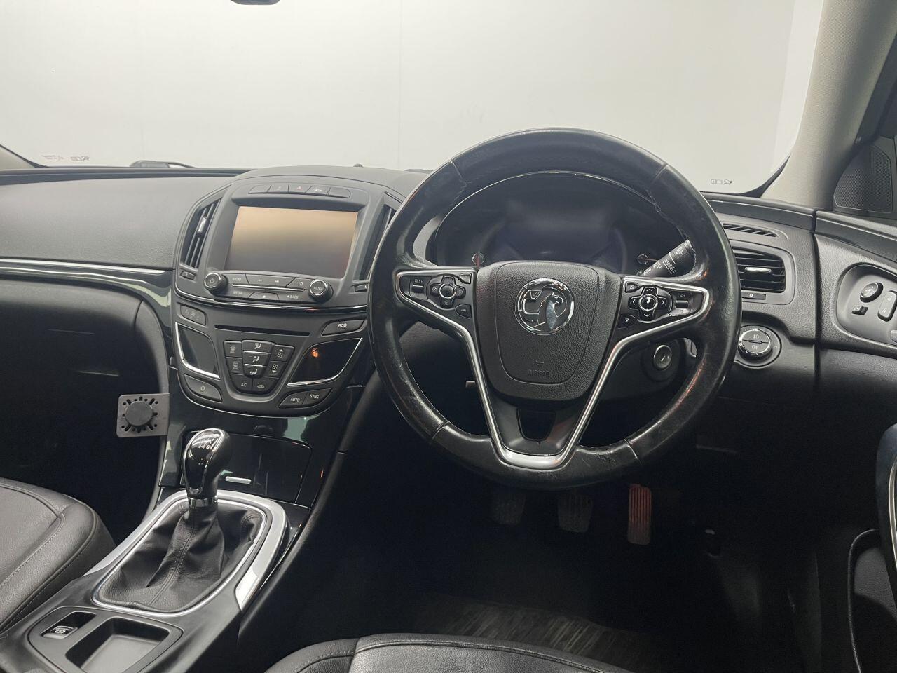 Vauxhall Insignia - Image 18