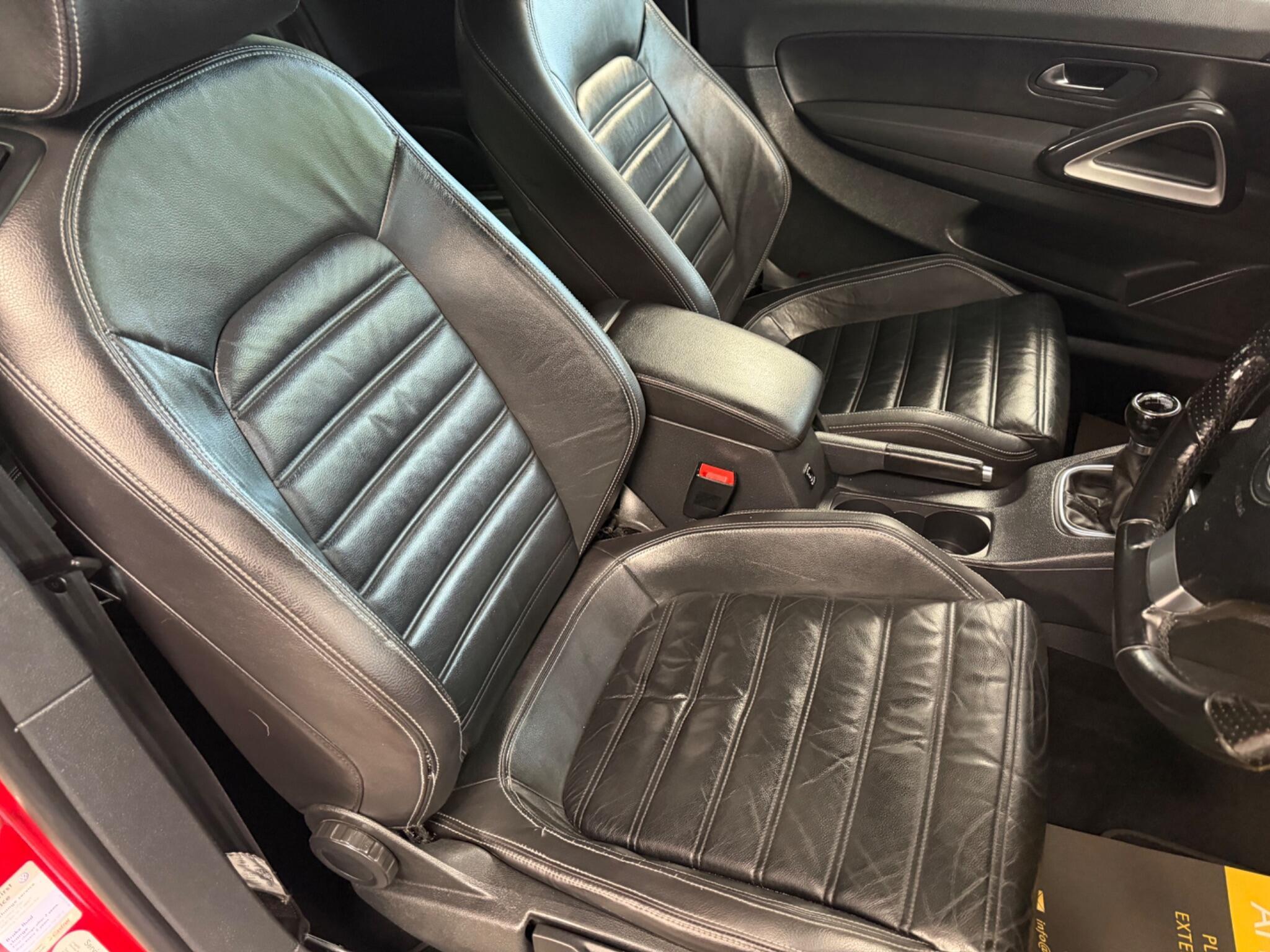 Volkswagen Scirocco - Image 8