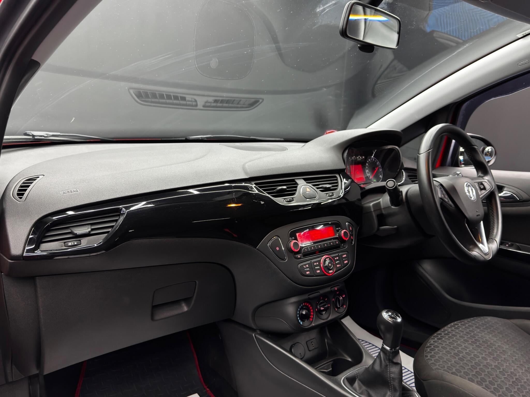 Vauxhall Corsa - Image 11