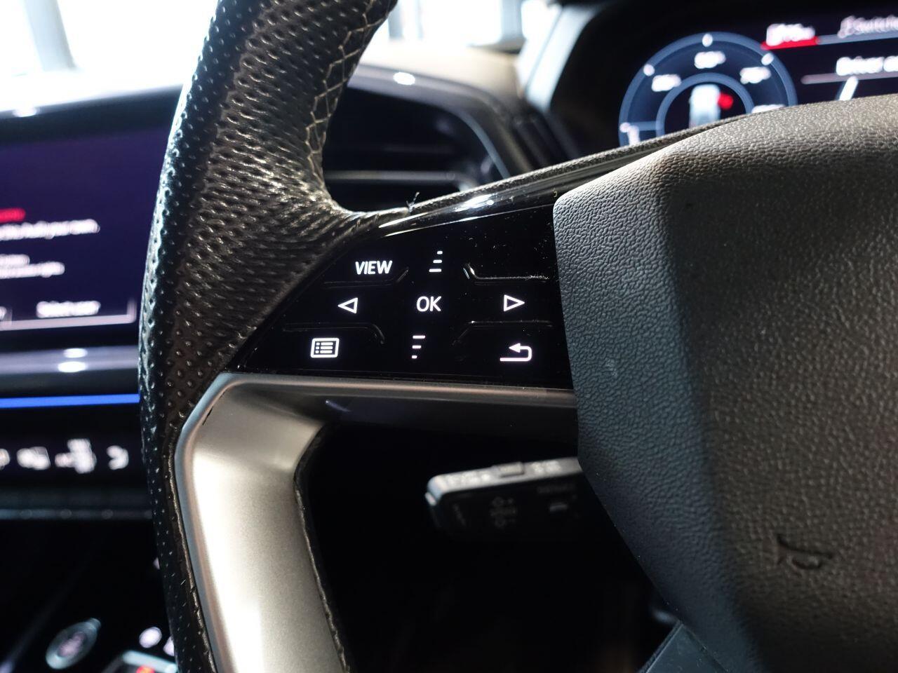 Audi Q4 E-Tron - Image 17