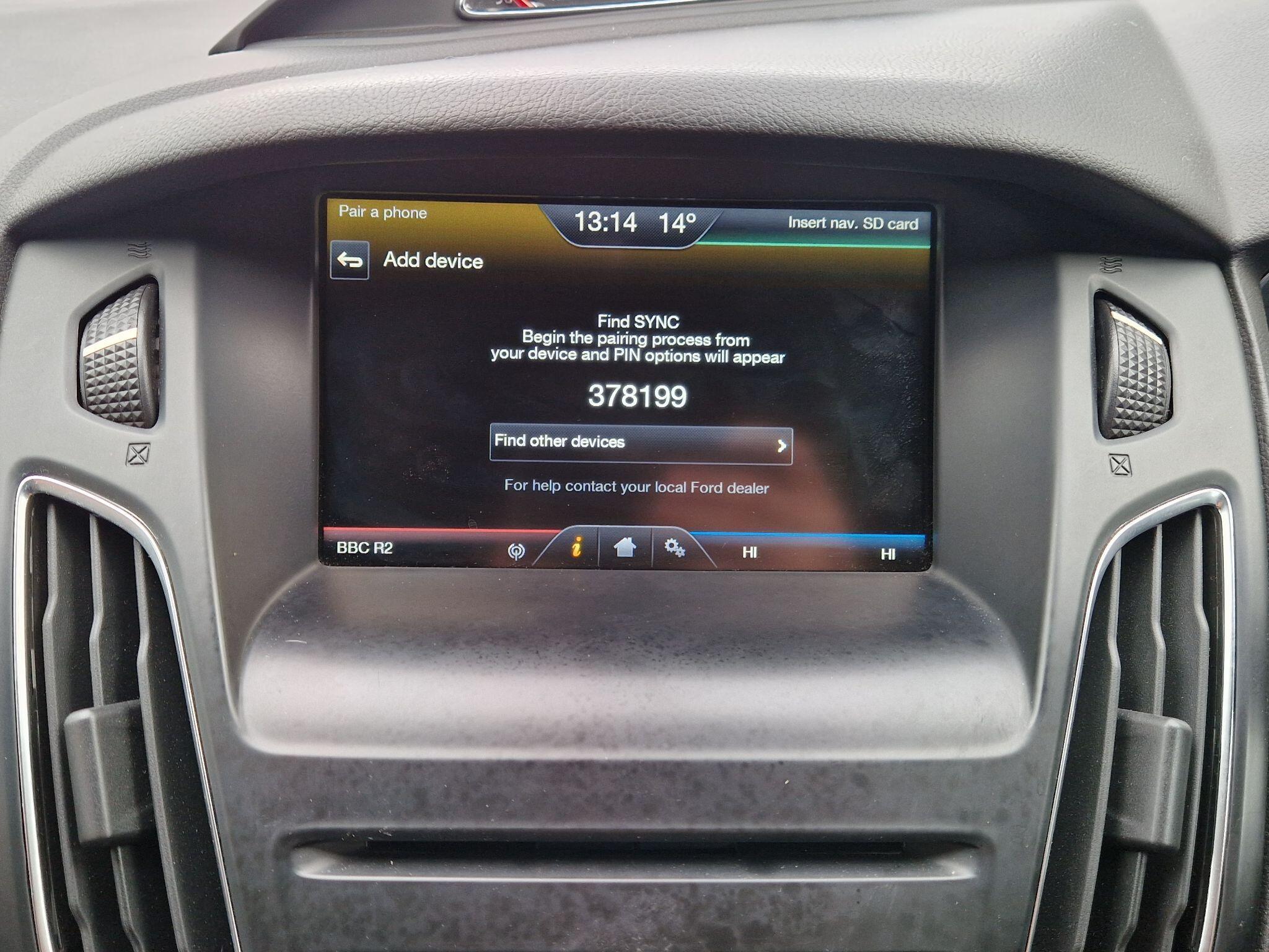 Ford Focus - Image 51