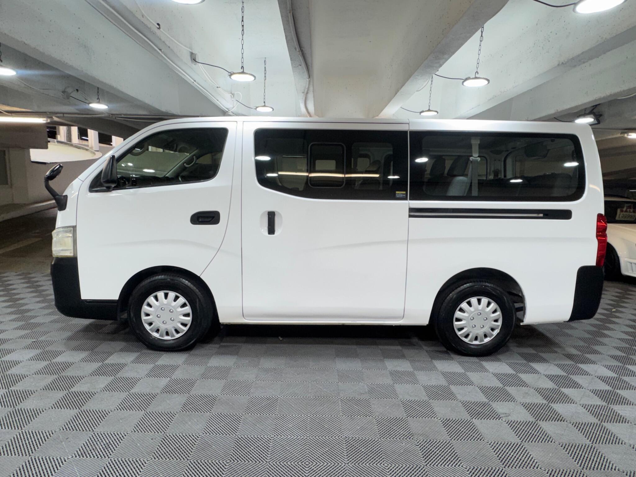 Nissan NV300 - Image 2