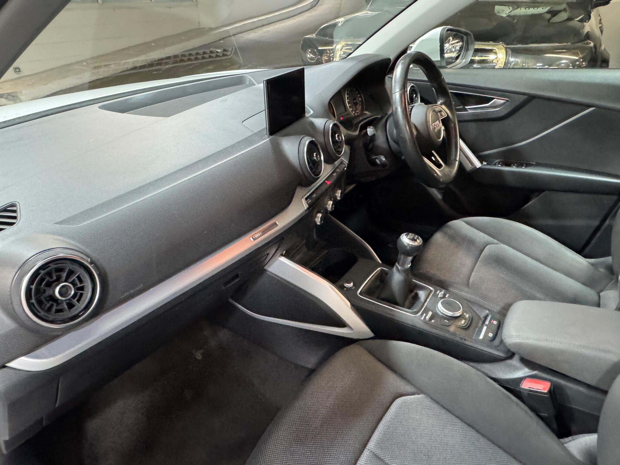 Audi Q2 - Image 10
