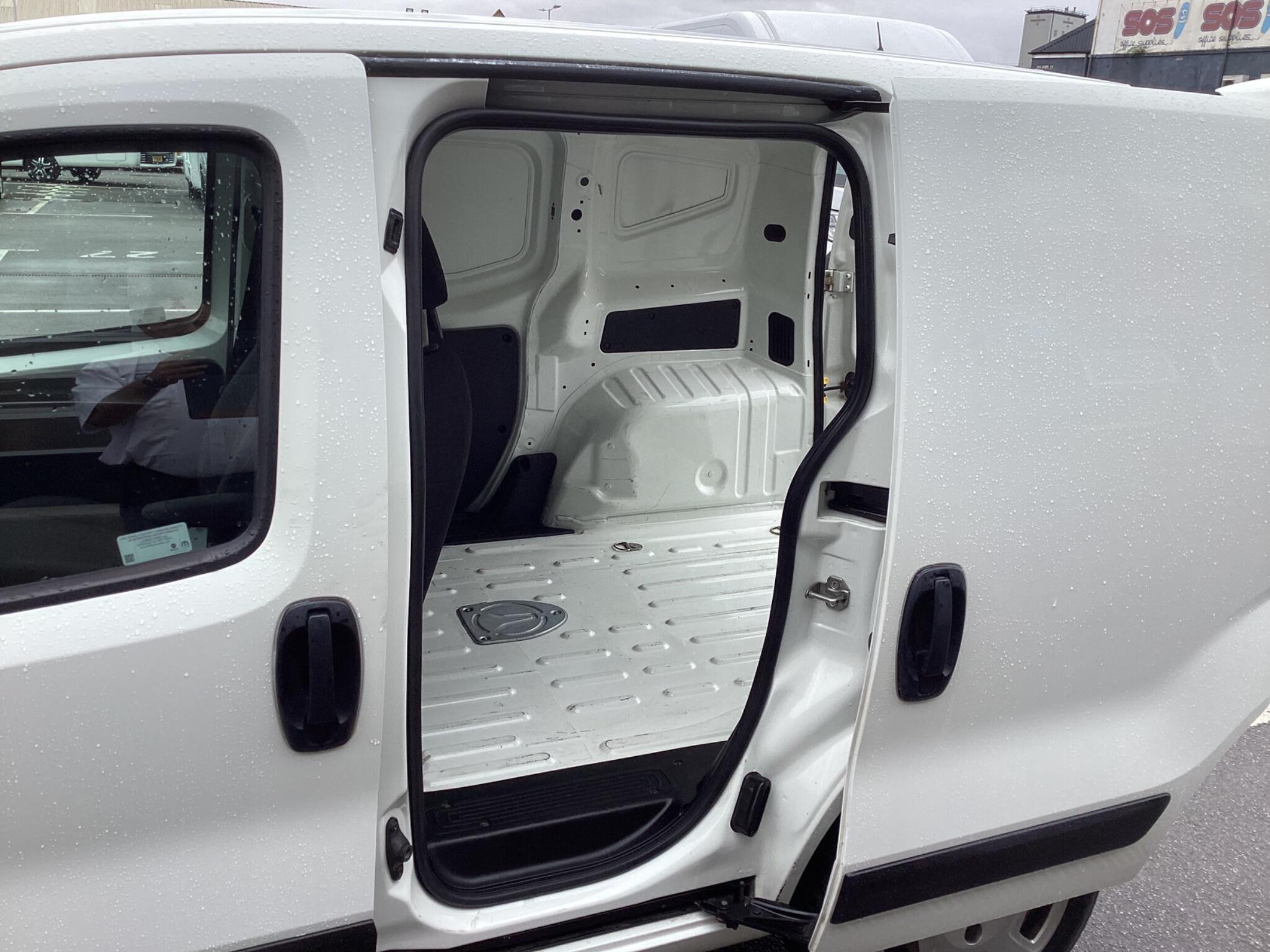 Fiat Fiorino - Image 15