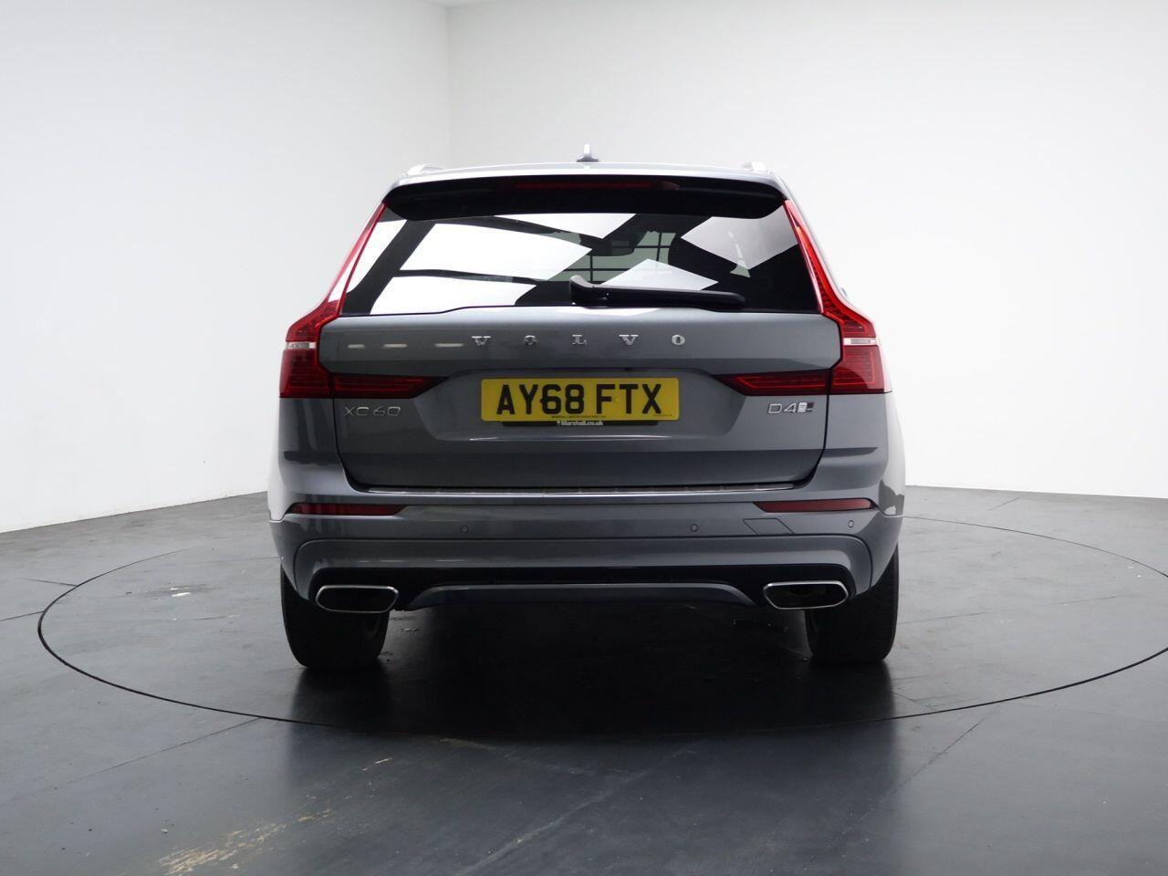 Volvo XC60 - Image 11