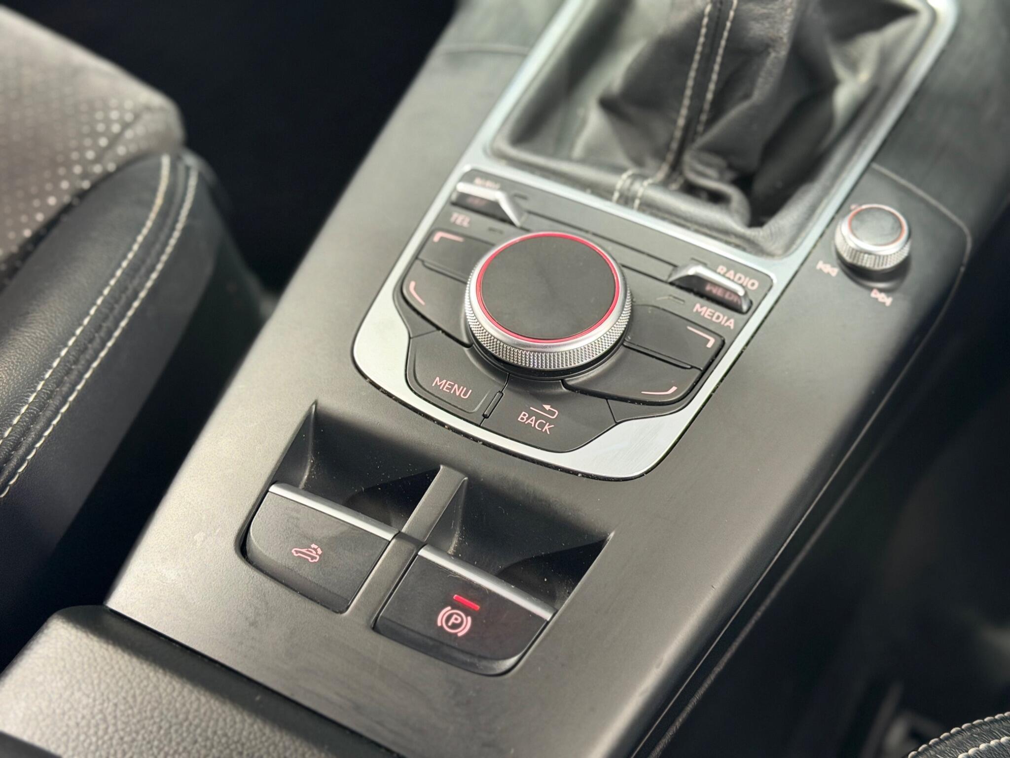 Audi A3 CABRIOLET - Image 21