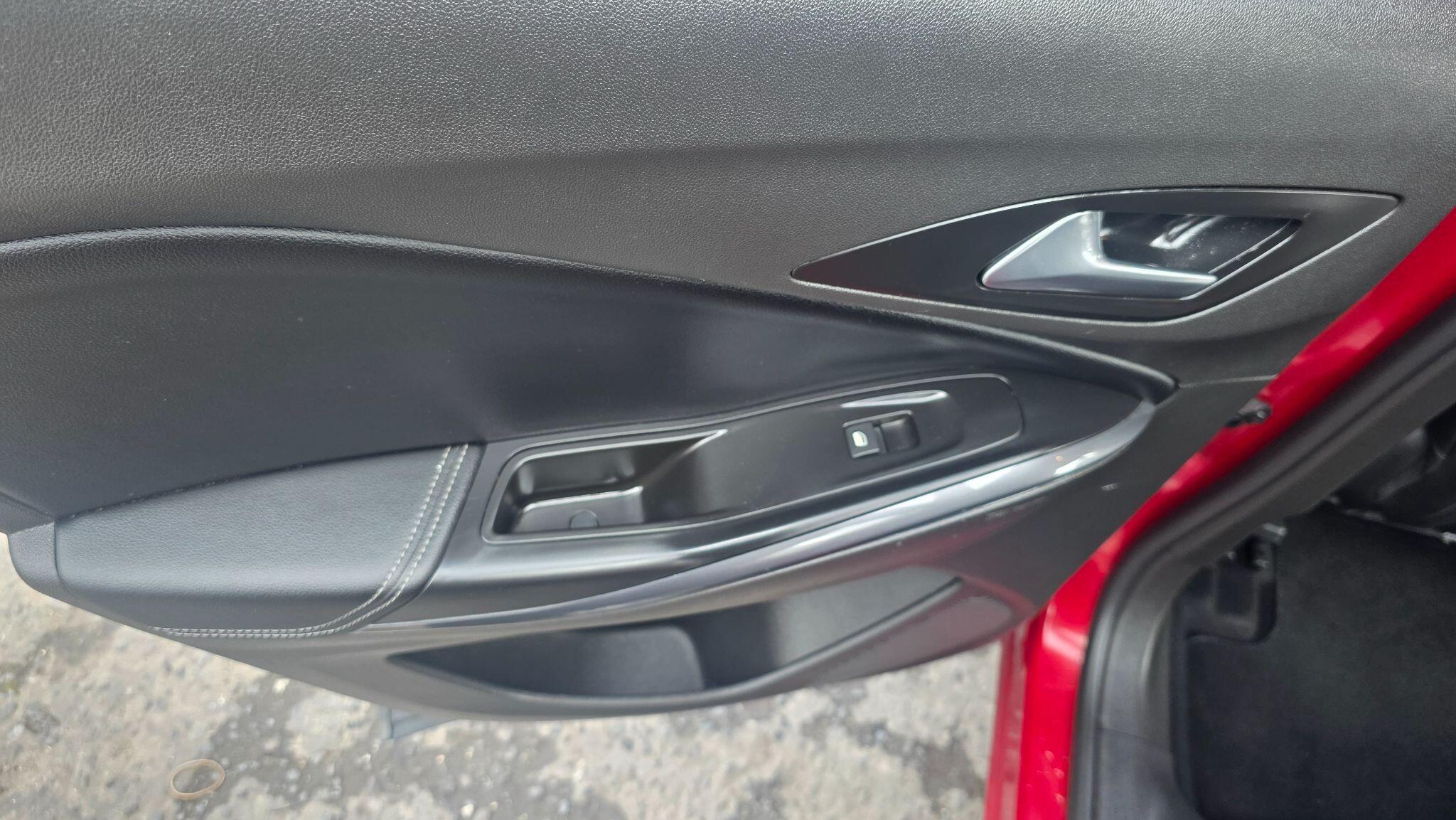 Vauxhall Grandland X - Image 34