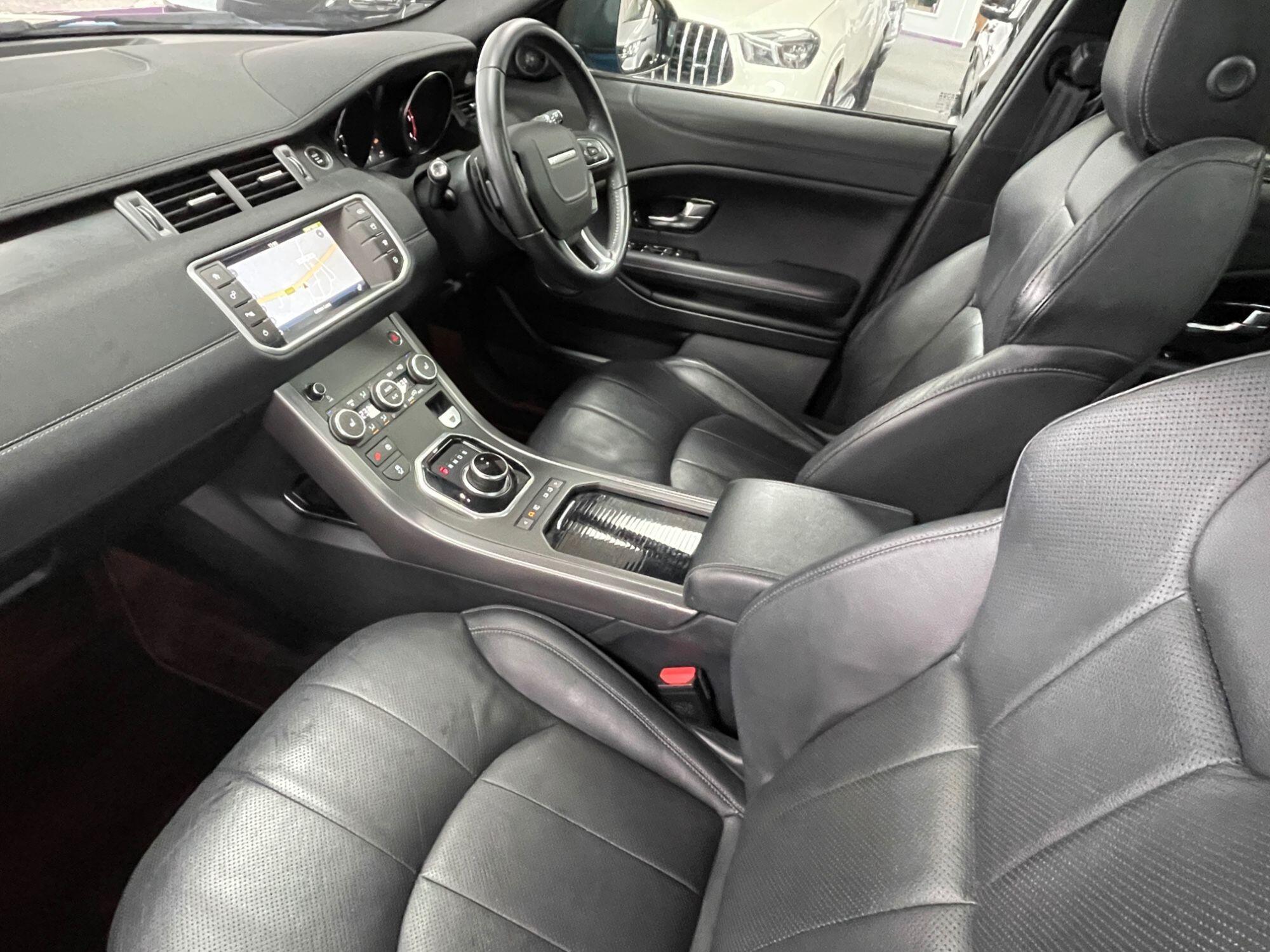 Land Rover Range Rover Evoque - Image 32