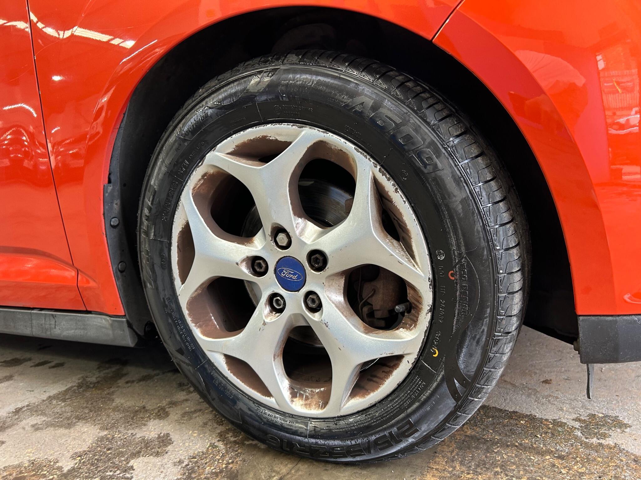 Ford C-MAX - Image 27