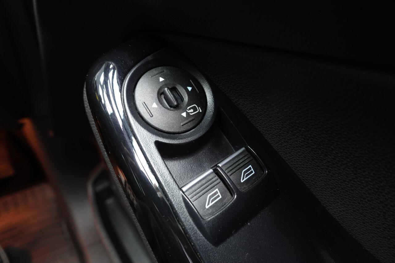 Ford Fiesta - Image 42