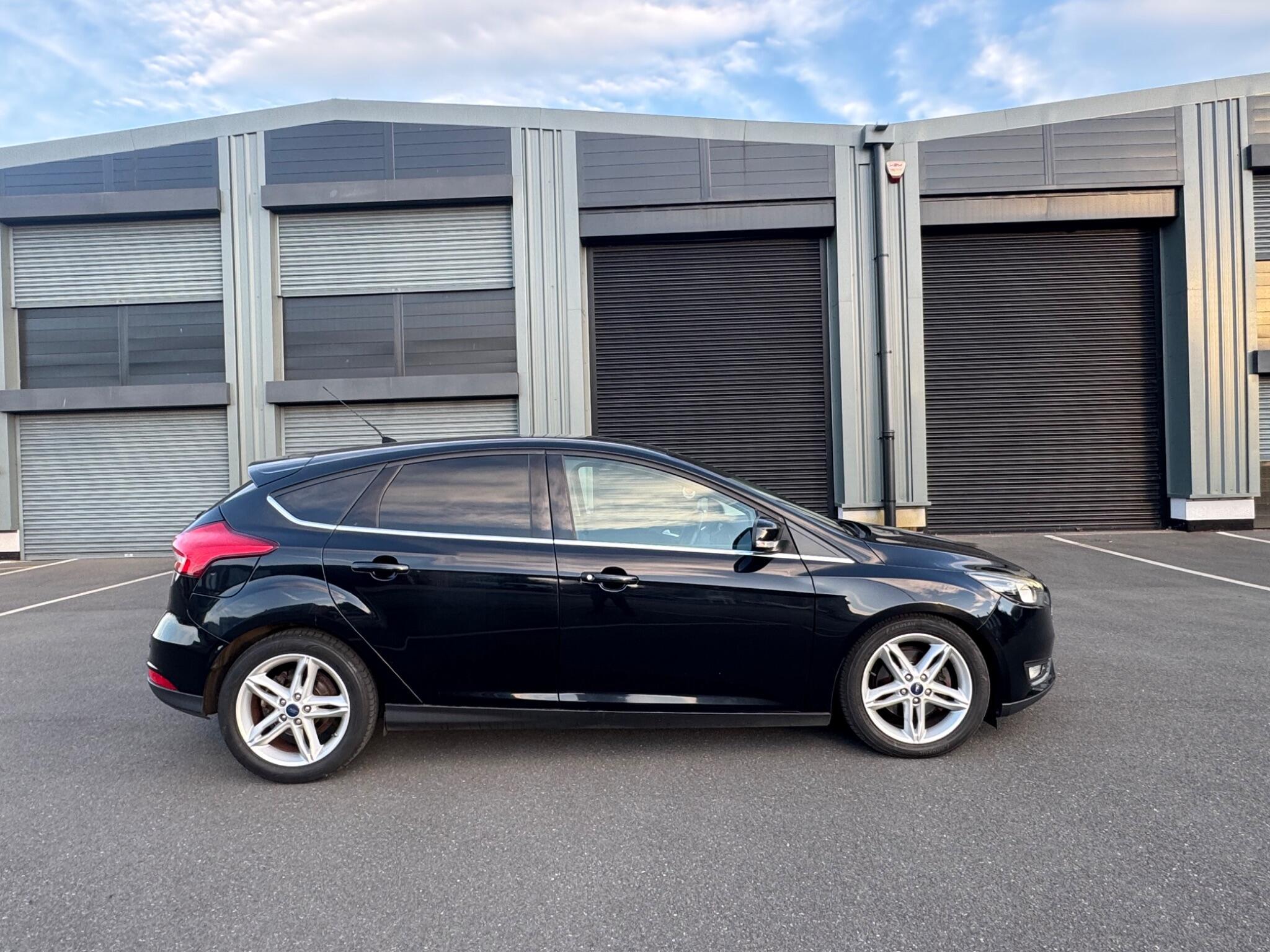 Ford Focus - Image 7