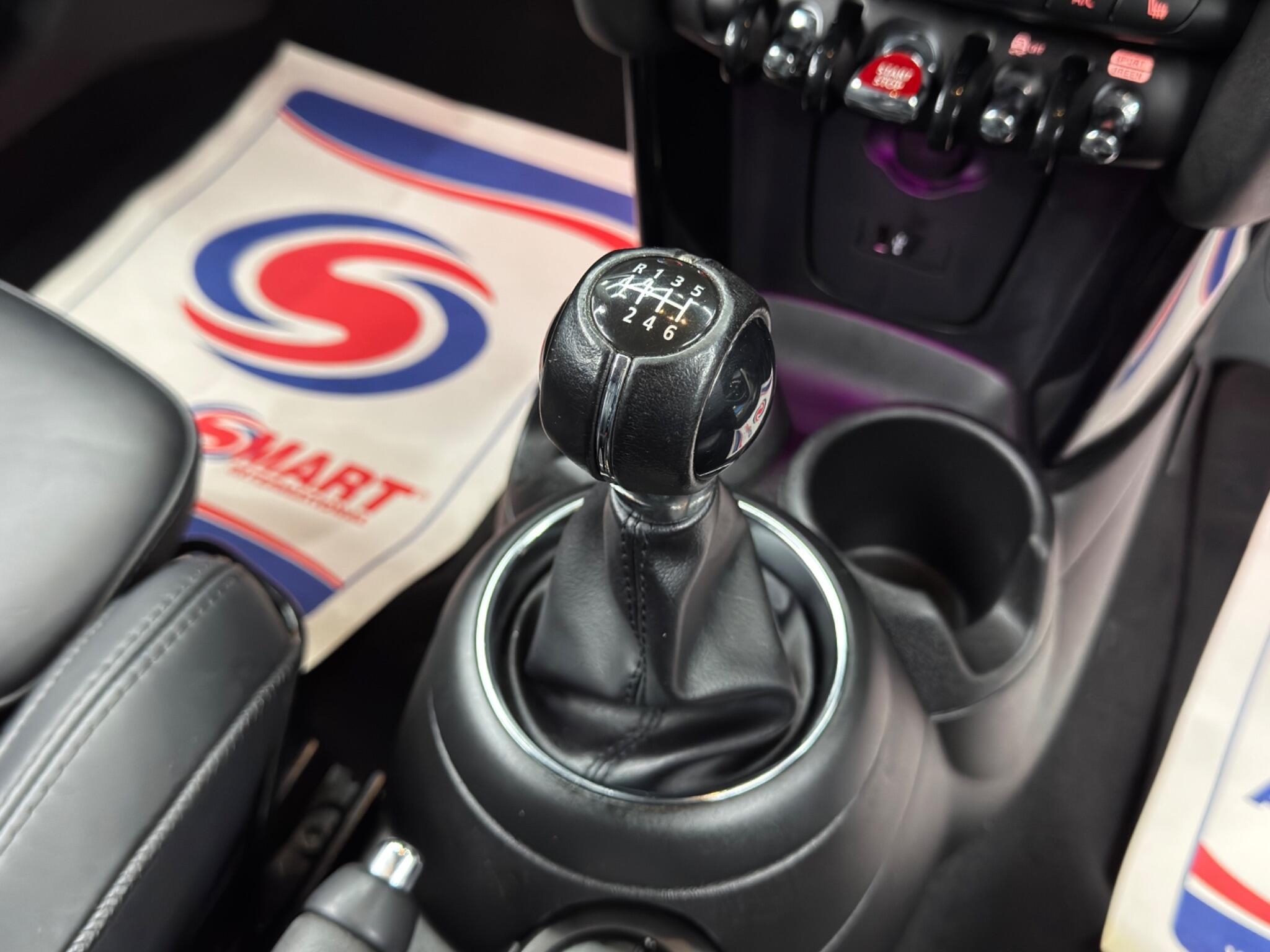 MINI Hatch - Image 24