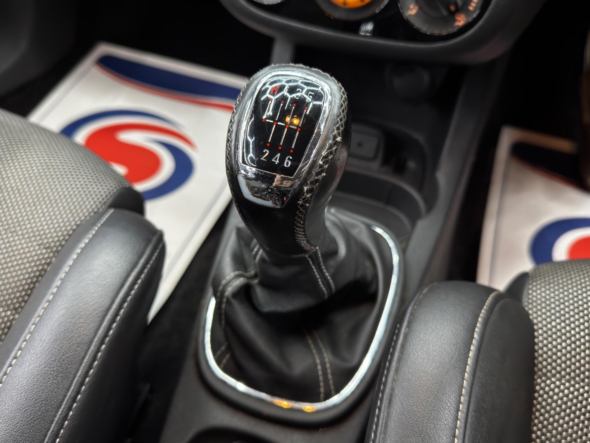 Vauxhall Corsa - Image 23