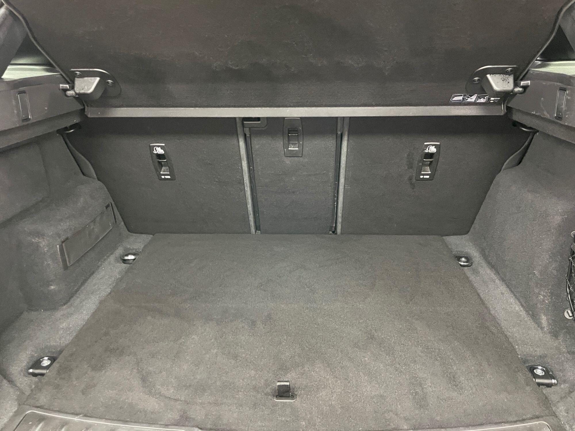 Land Rover Range Rover Evoque - Image 17