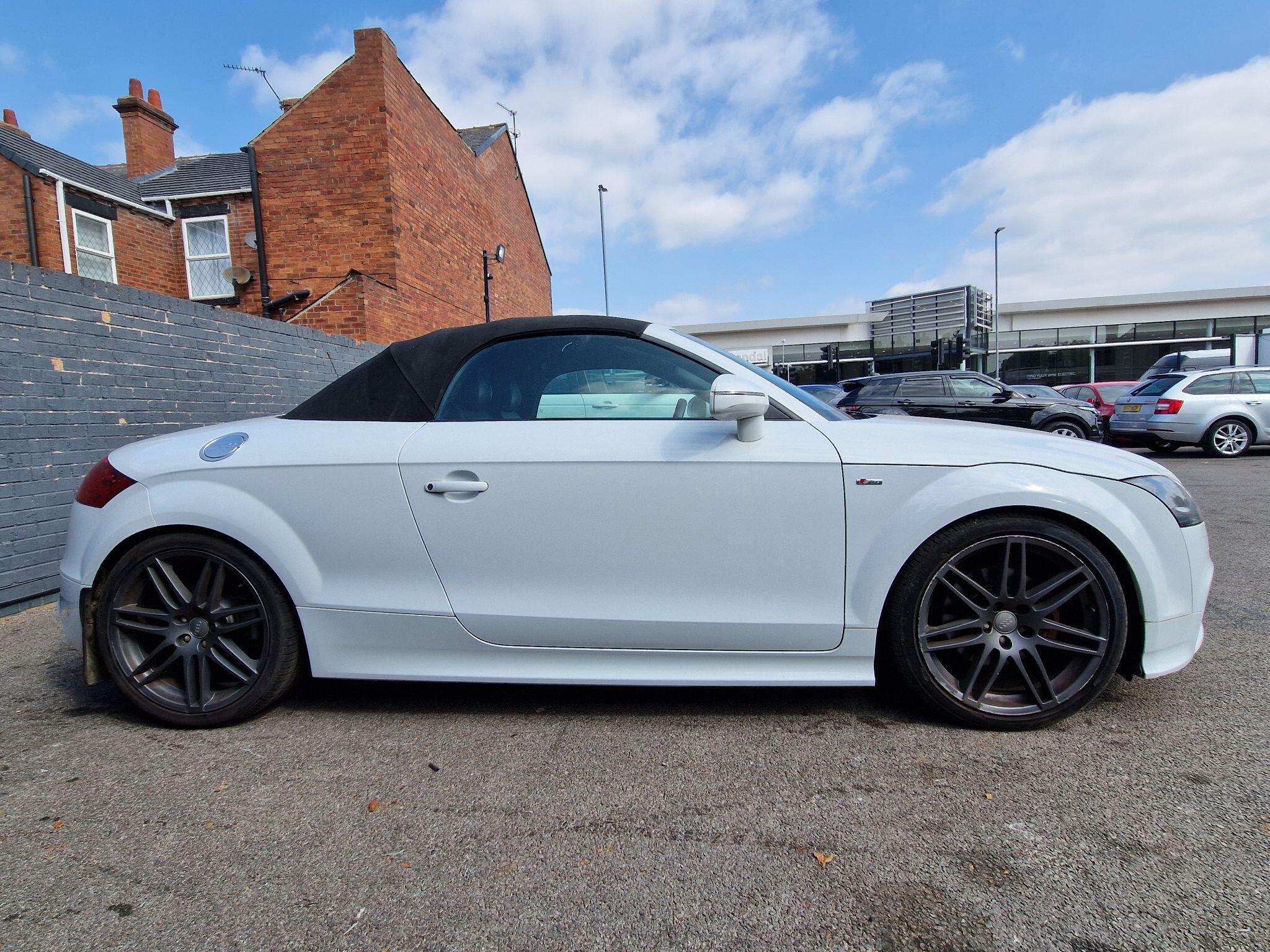 Audi TT - Image 16