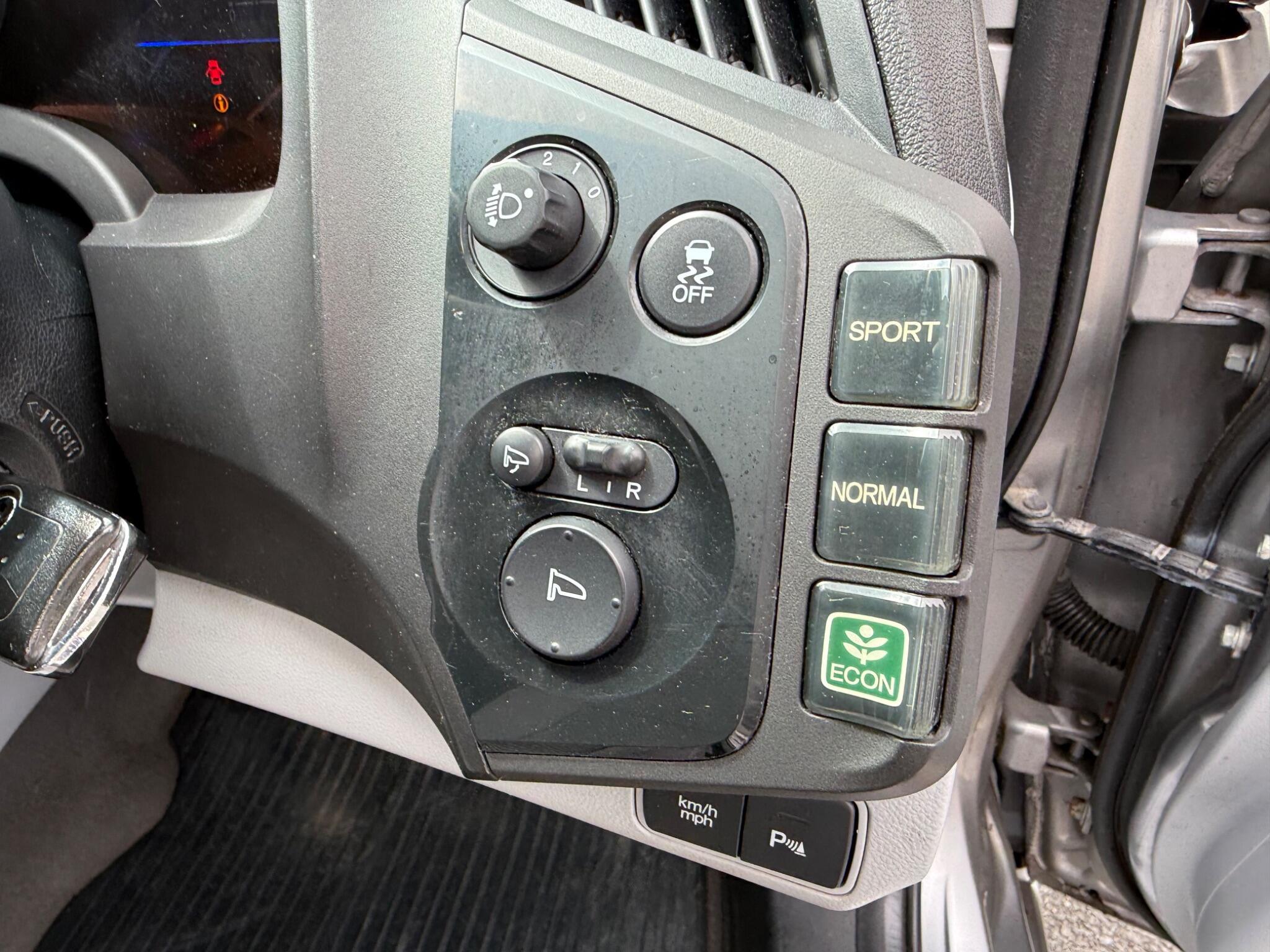 Honda CR-Z - Image 14