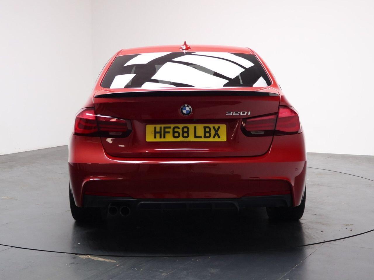 BMW 3 Series - Image 16