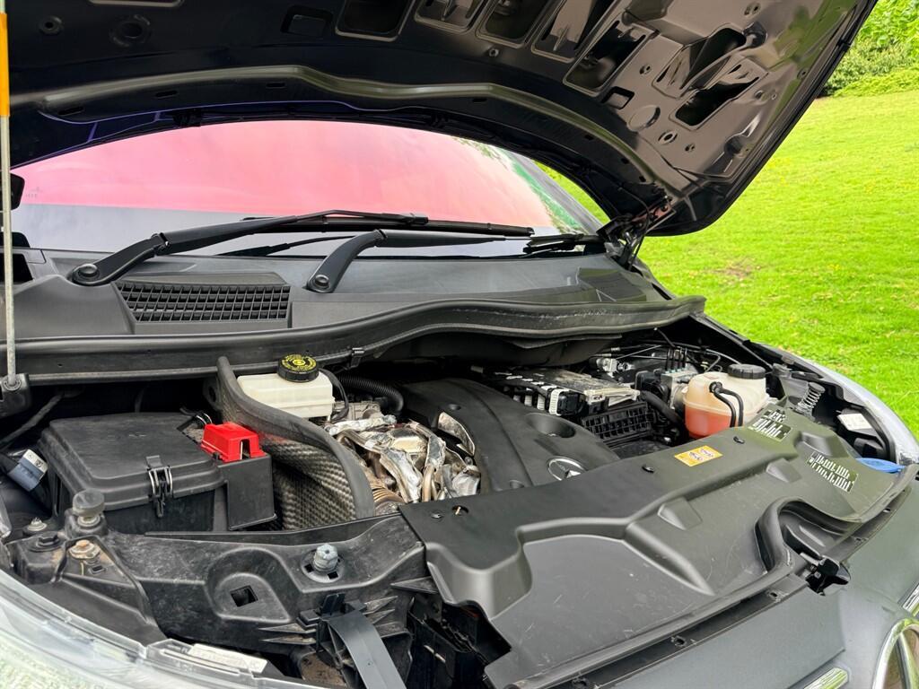 Mercedes Vito - Image 41