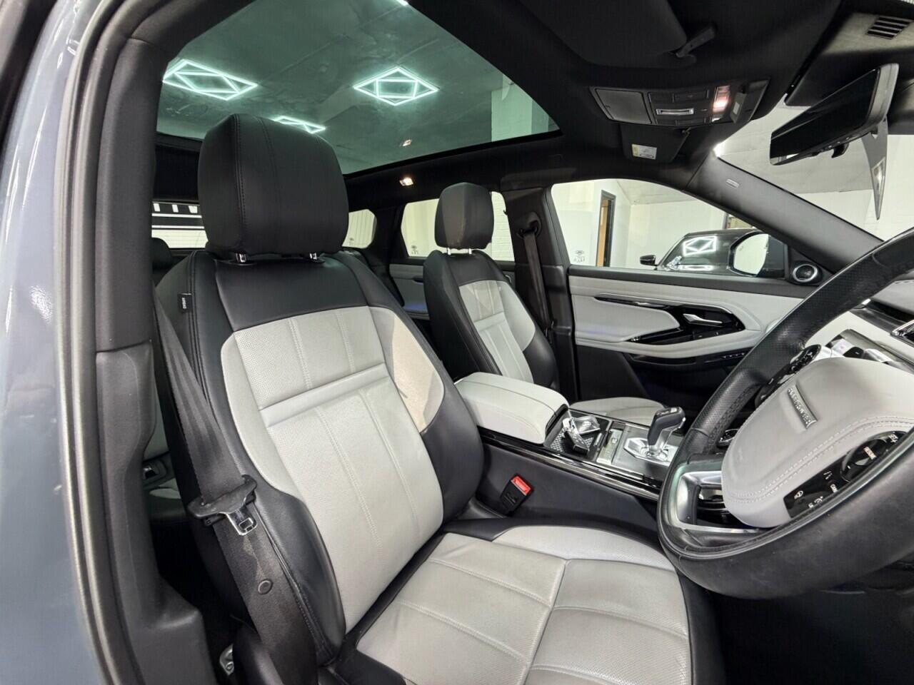 Land Rover Range Rover Evoque - Image 16