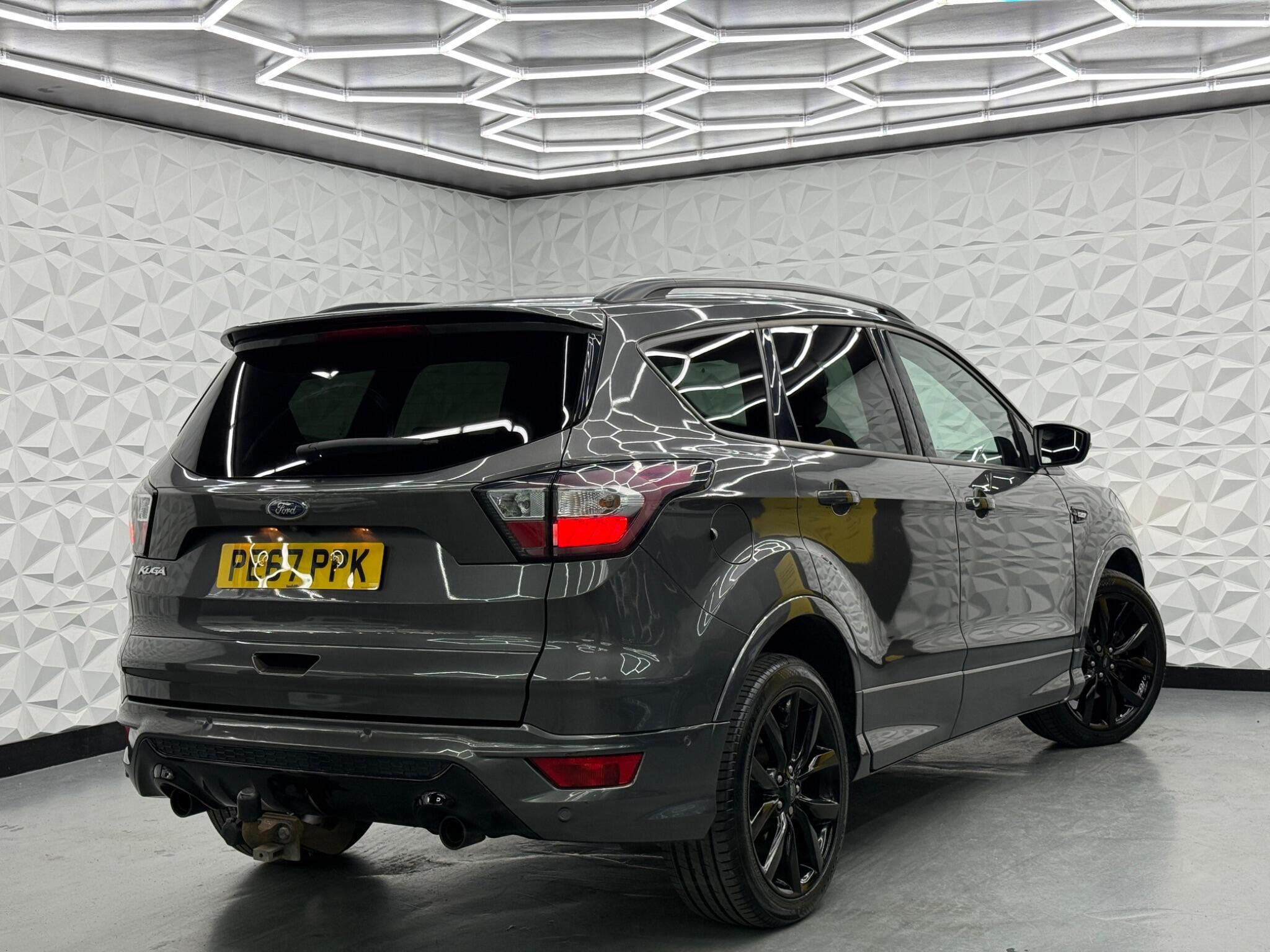 Ford Kuga - Image 3