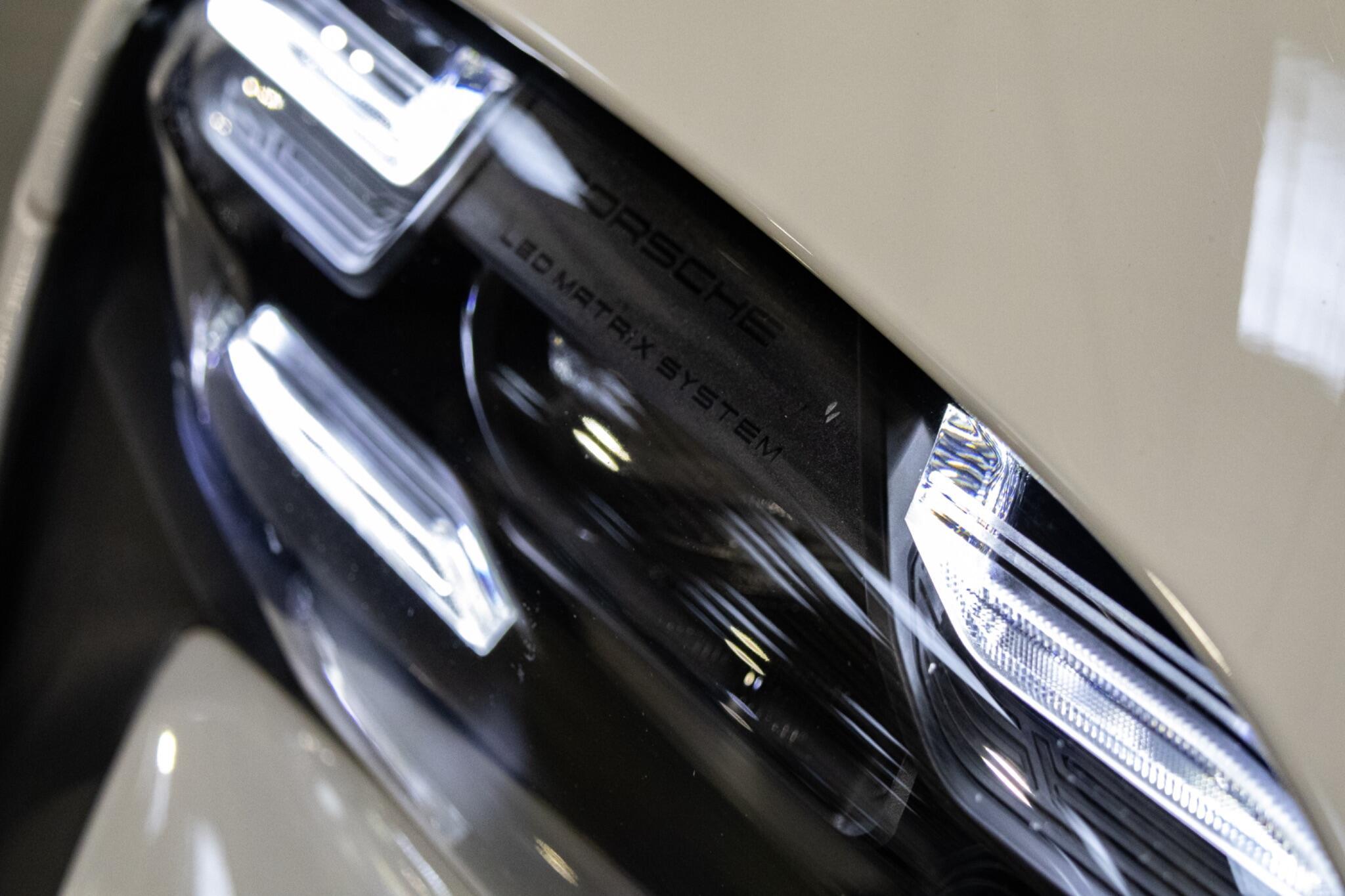 Porsche Taycan - Image 50