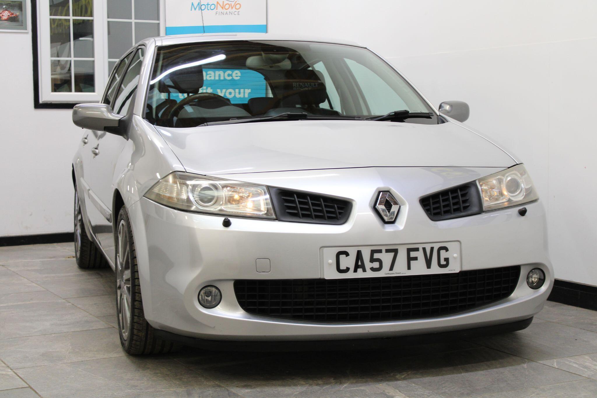 Renault Megane - Image 7