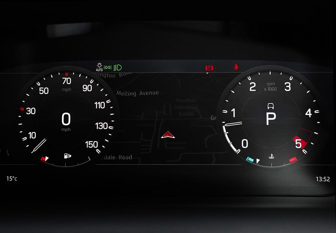 Land Rover Defender 110 - Image 30