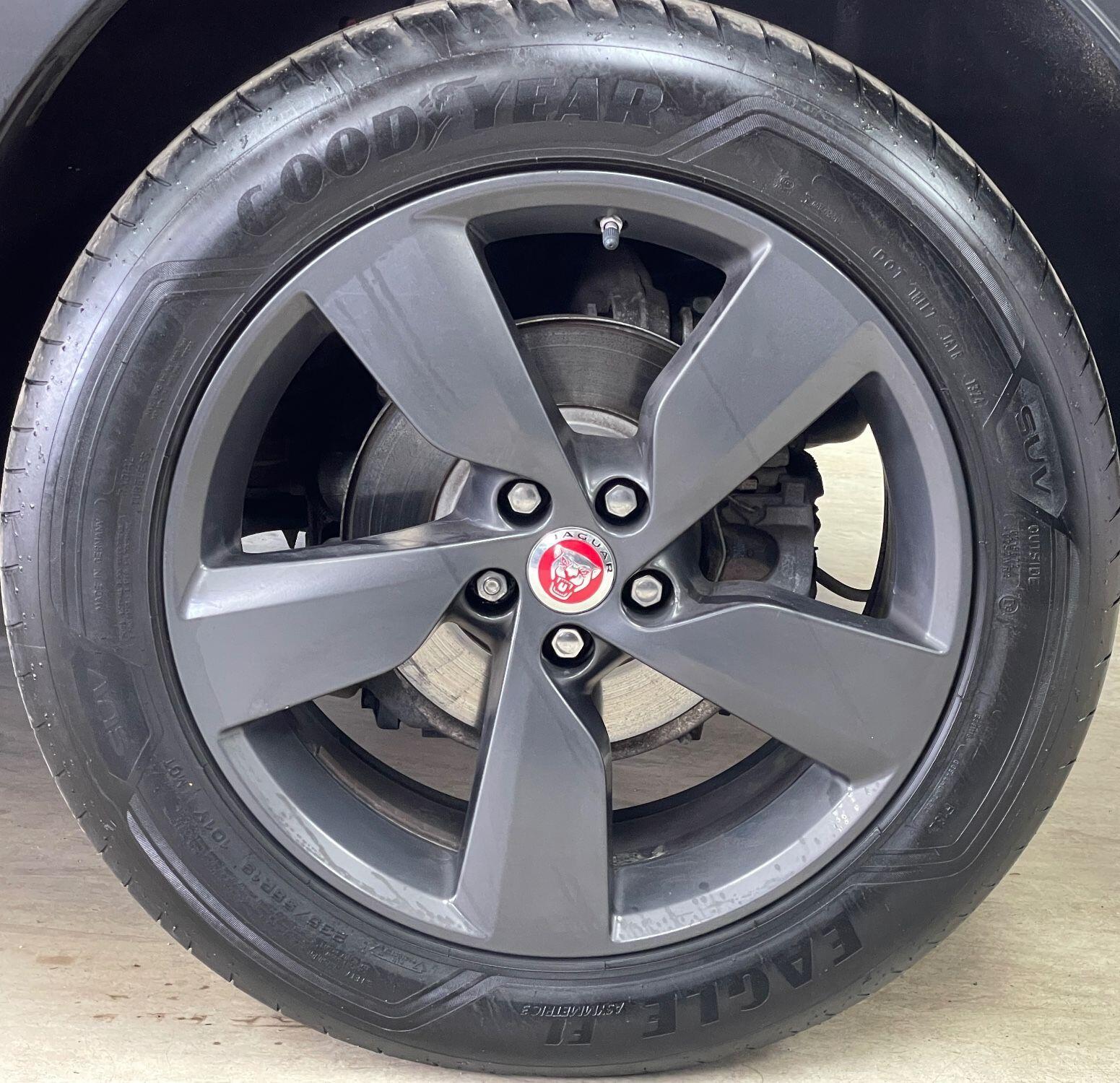 Jaguar E-Pace - Image 16