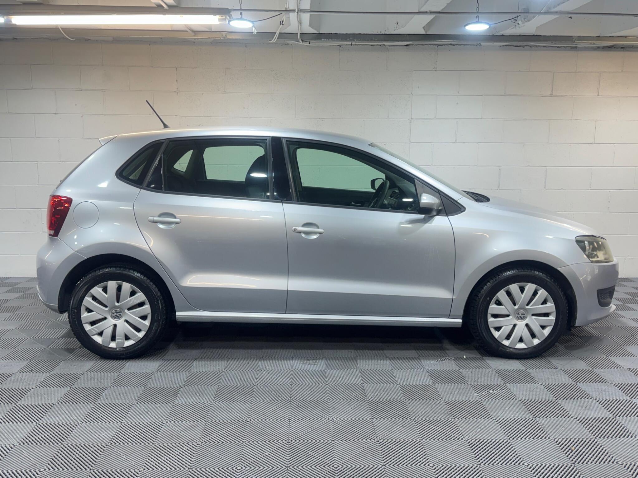 Volkswagen Polo - Image 5