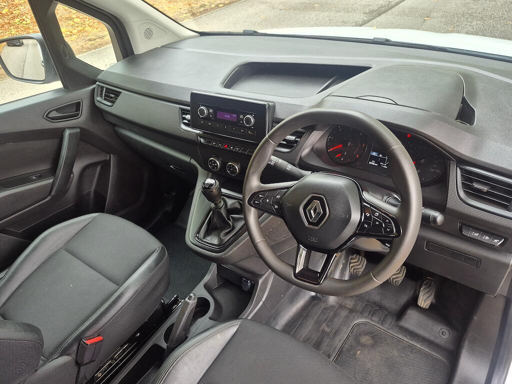 Renault Kangoo - Image 16