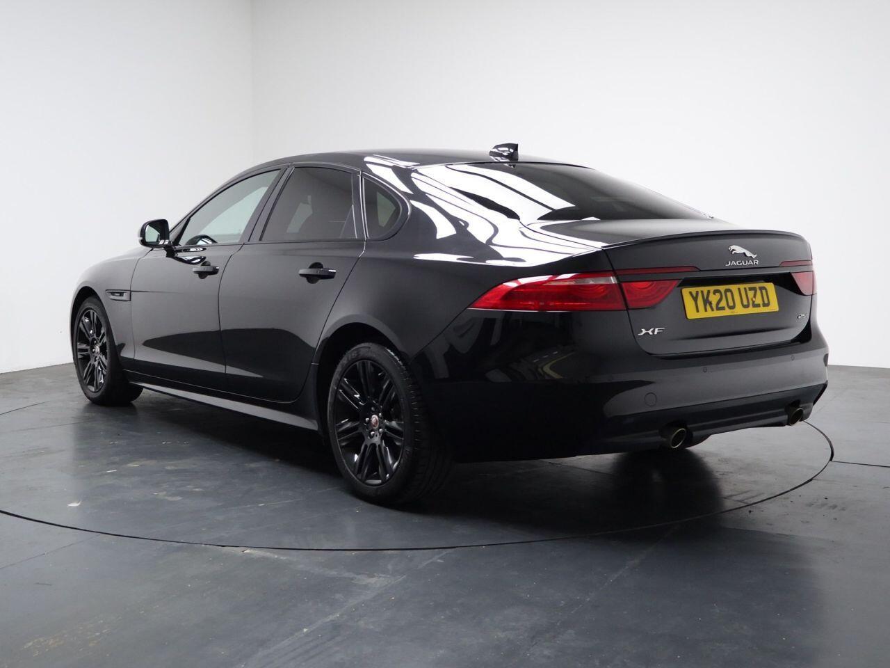 Jaguar XF - Image 5