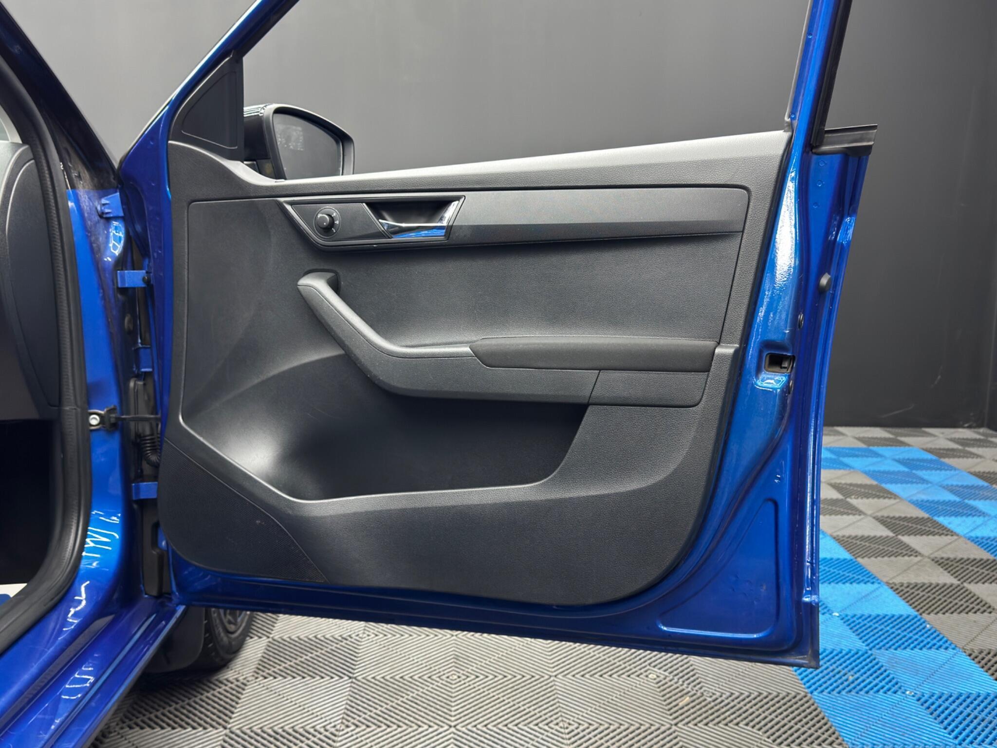 Skoda Fabia - Image 38
