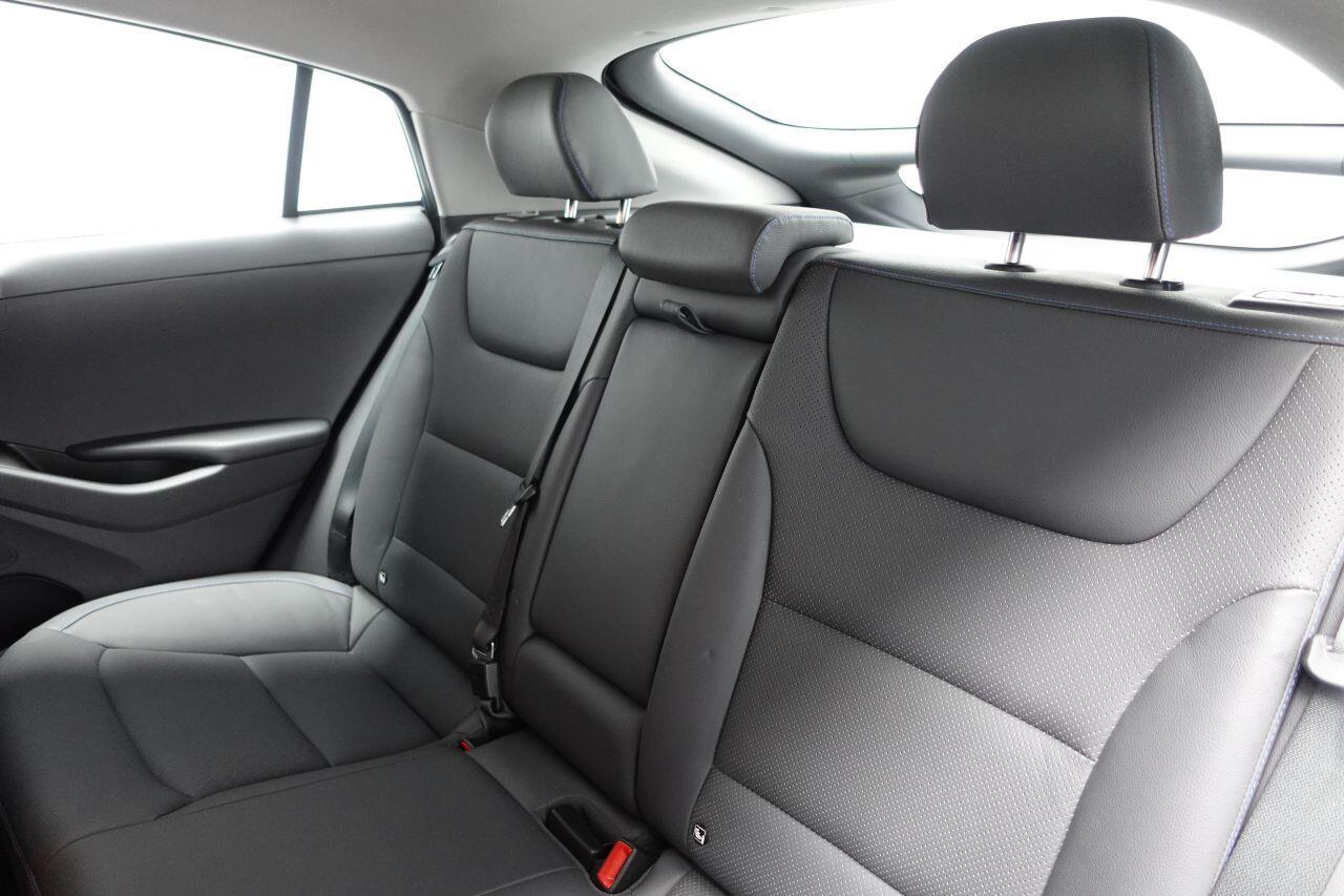 Hyundai Ioniq - Image 16