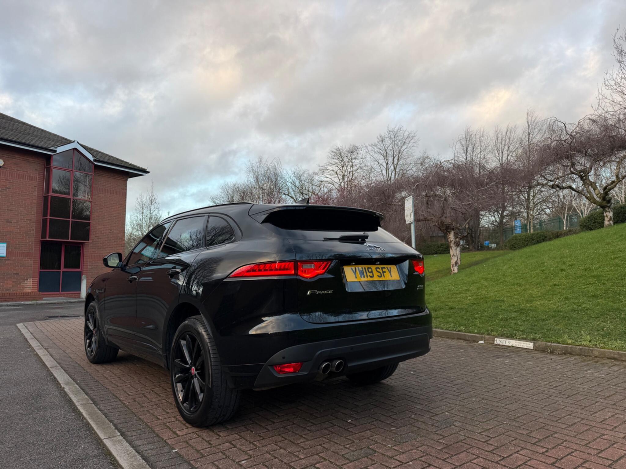 Jaguar F-Pace - Image 16