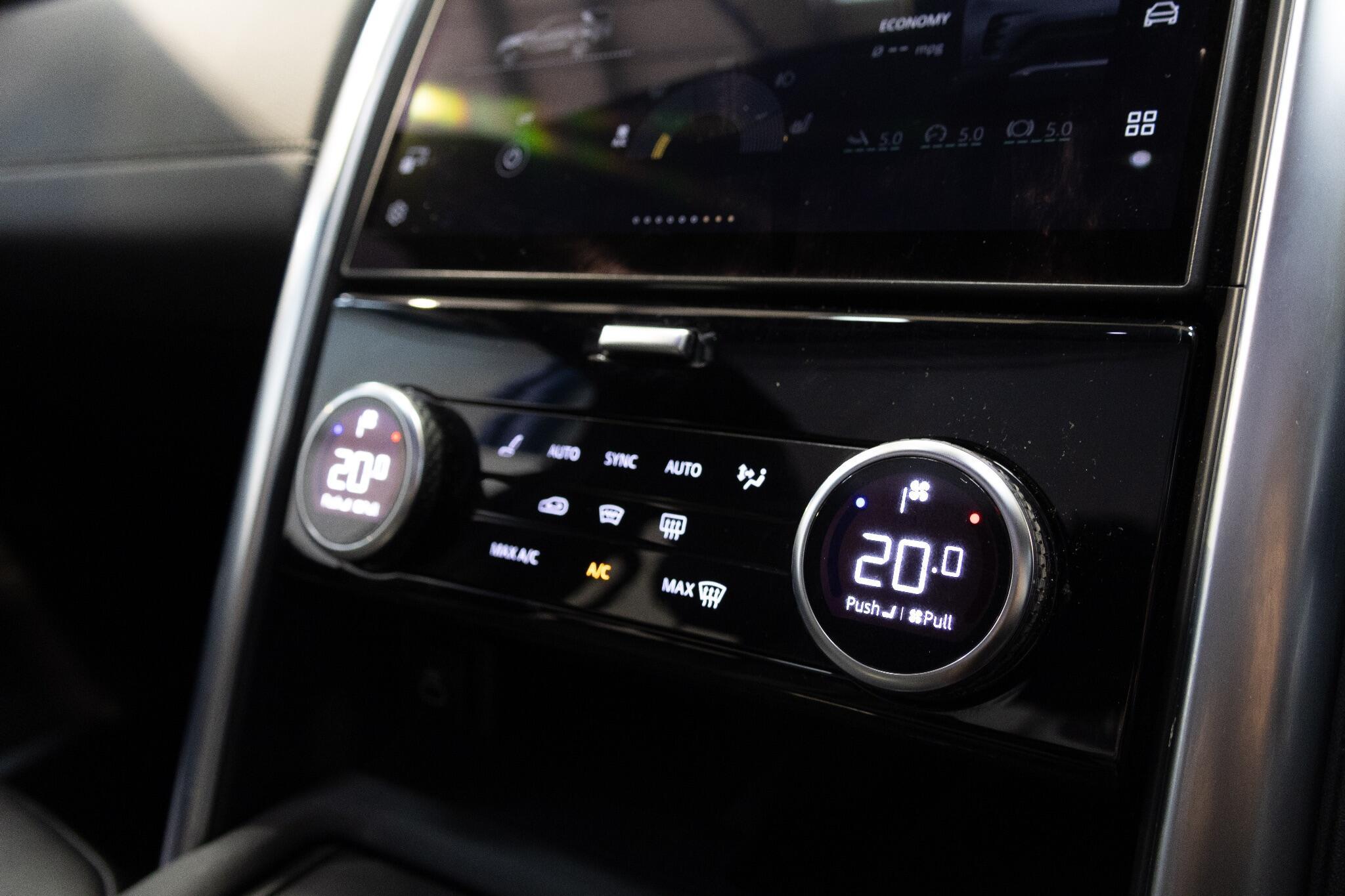 Land Rover Discovery - Image 30