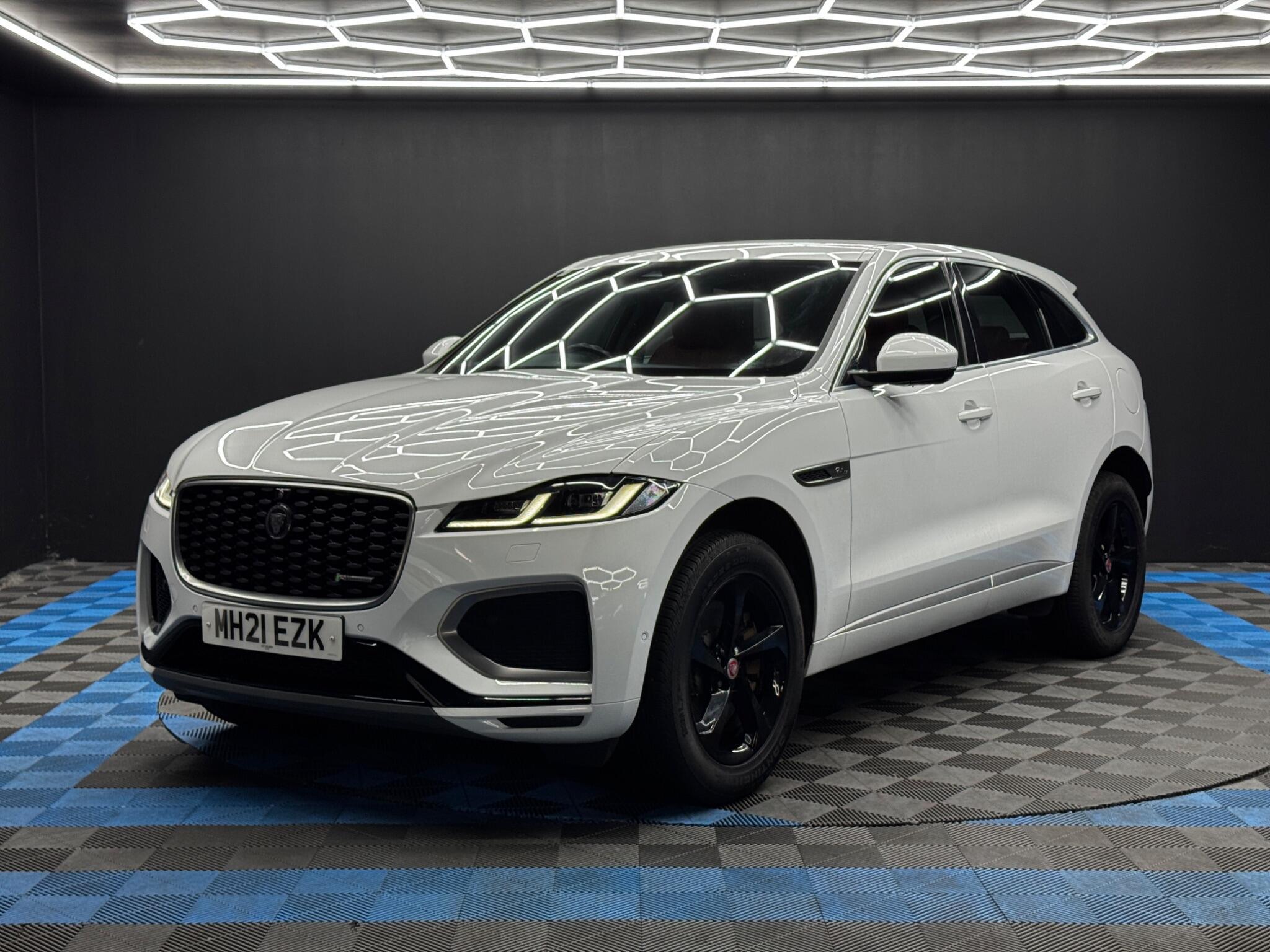 Jaguar F-Pace - Image 3