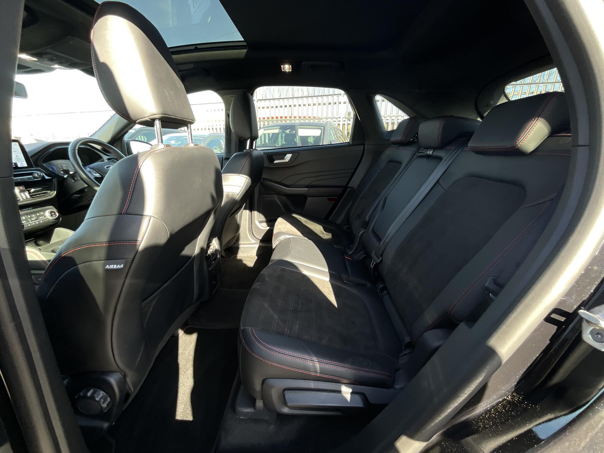 Ford Kuga - Image 15