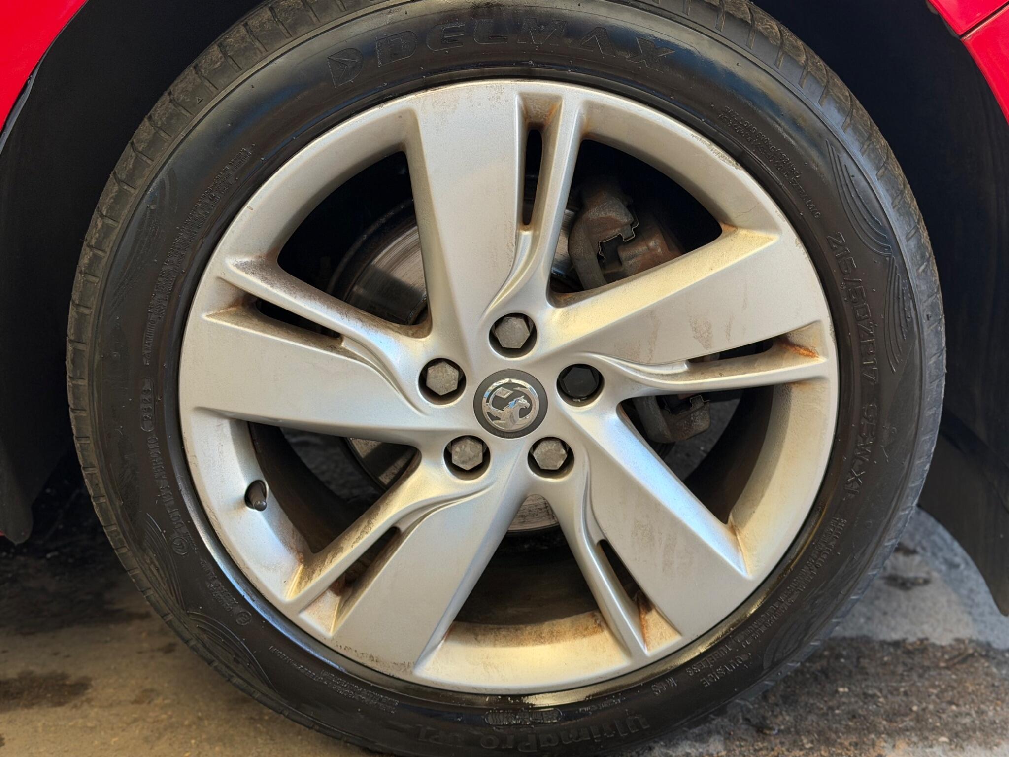 Vauxhall Astra - Image 15