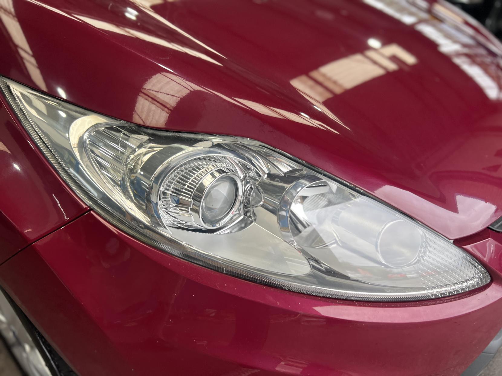 Ford Fiesta - Image 15