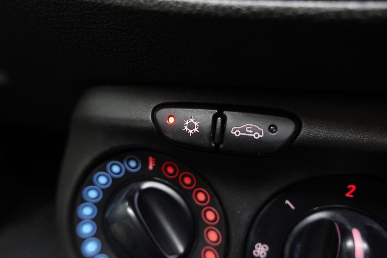 Vauxhall ADAM - Image 29