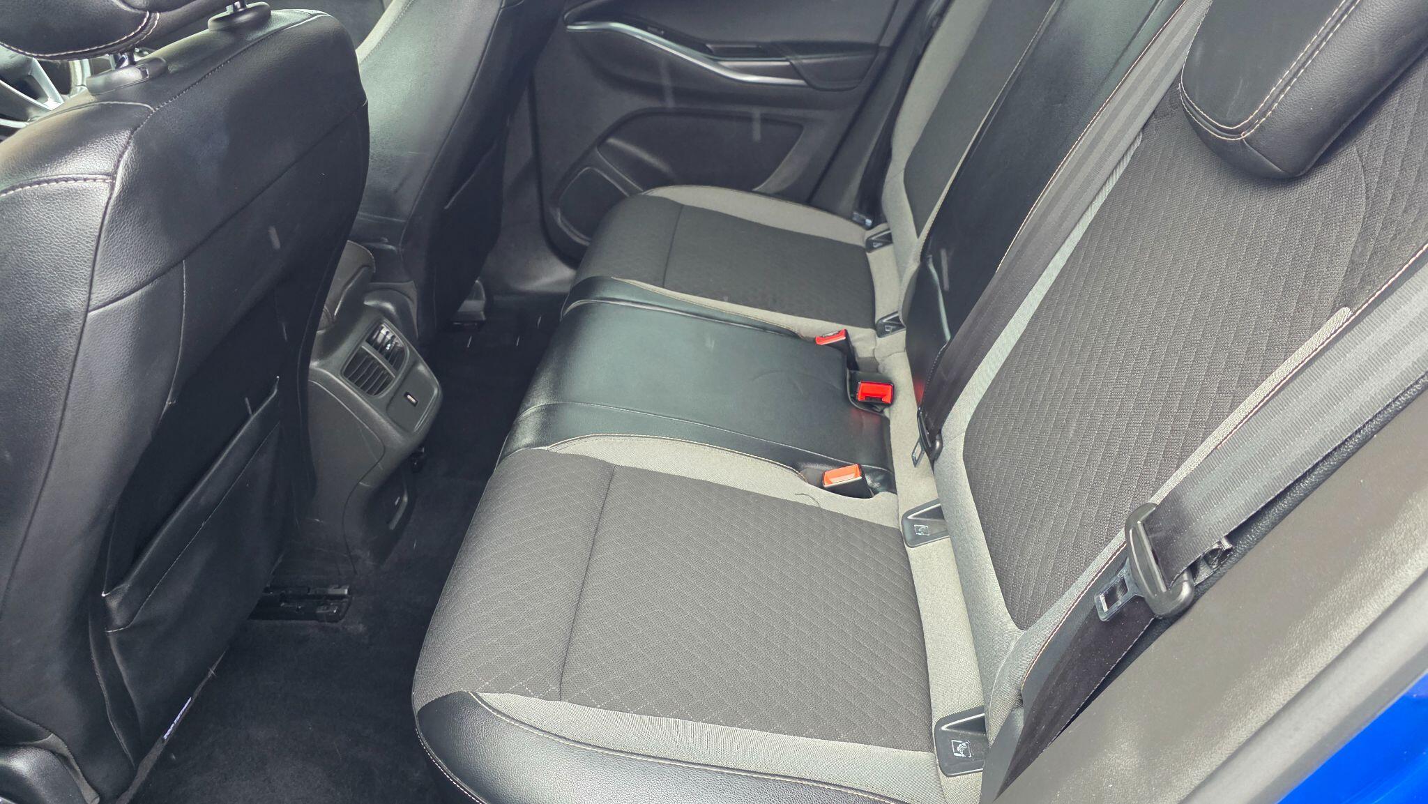 Vauxhall Grandland X - Image 37