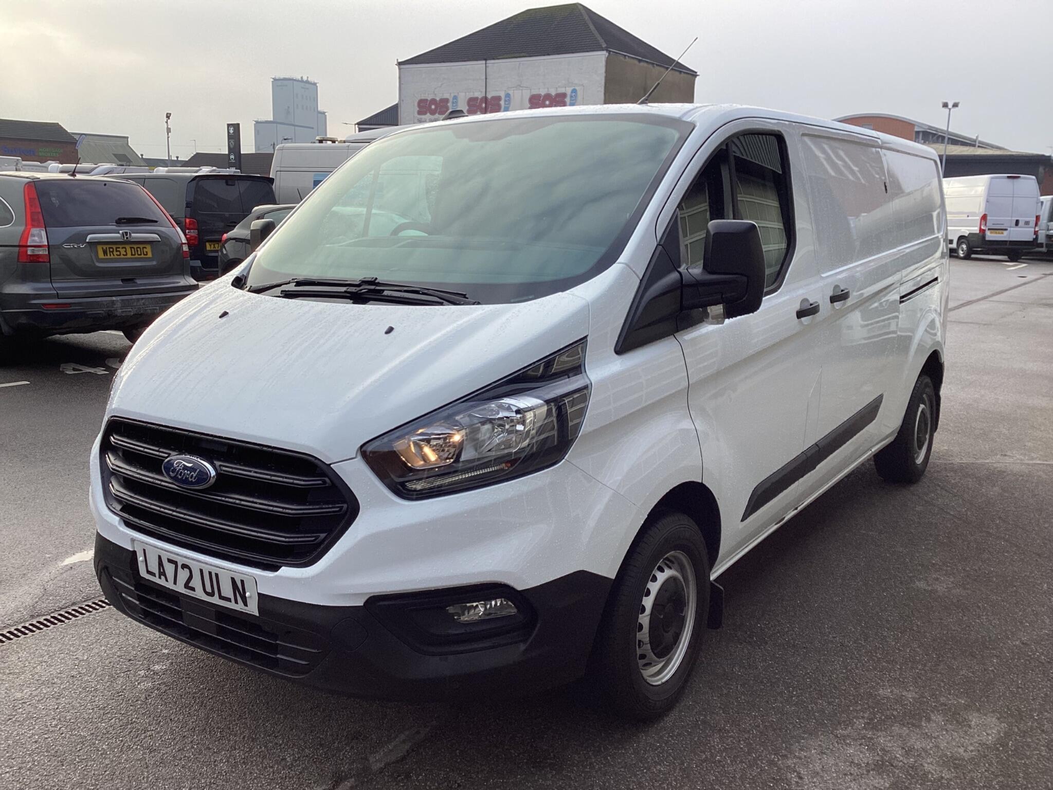 Ford Transit Custom - Image 3