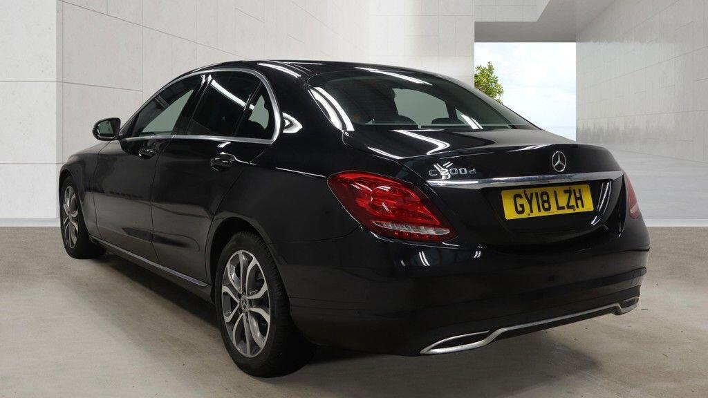 Mercedes-benz C-CLASS - Image 3