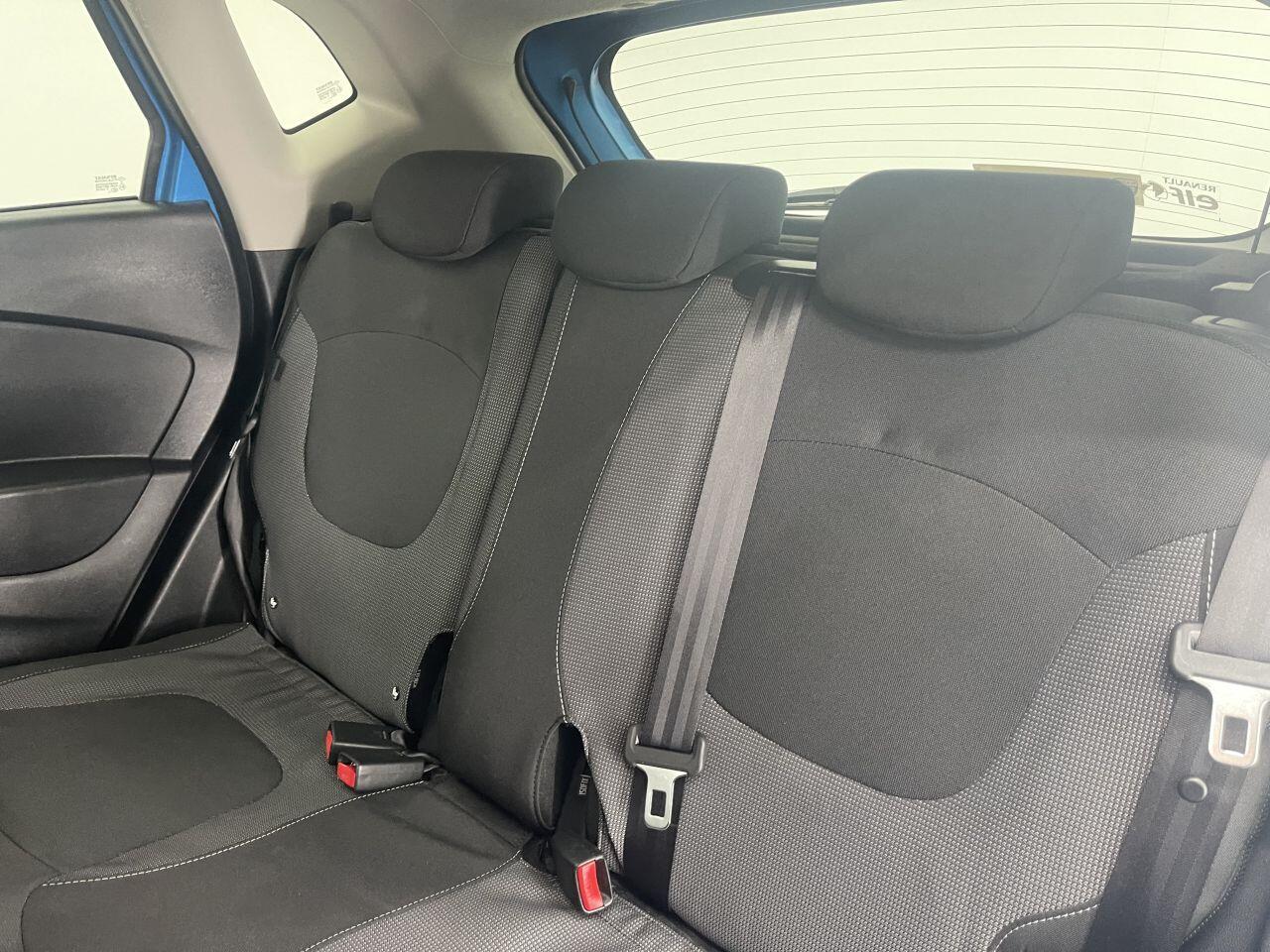 Renault Captur - Image 15